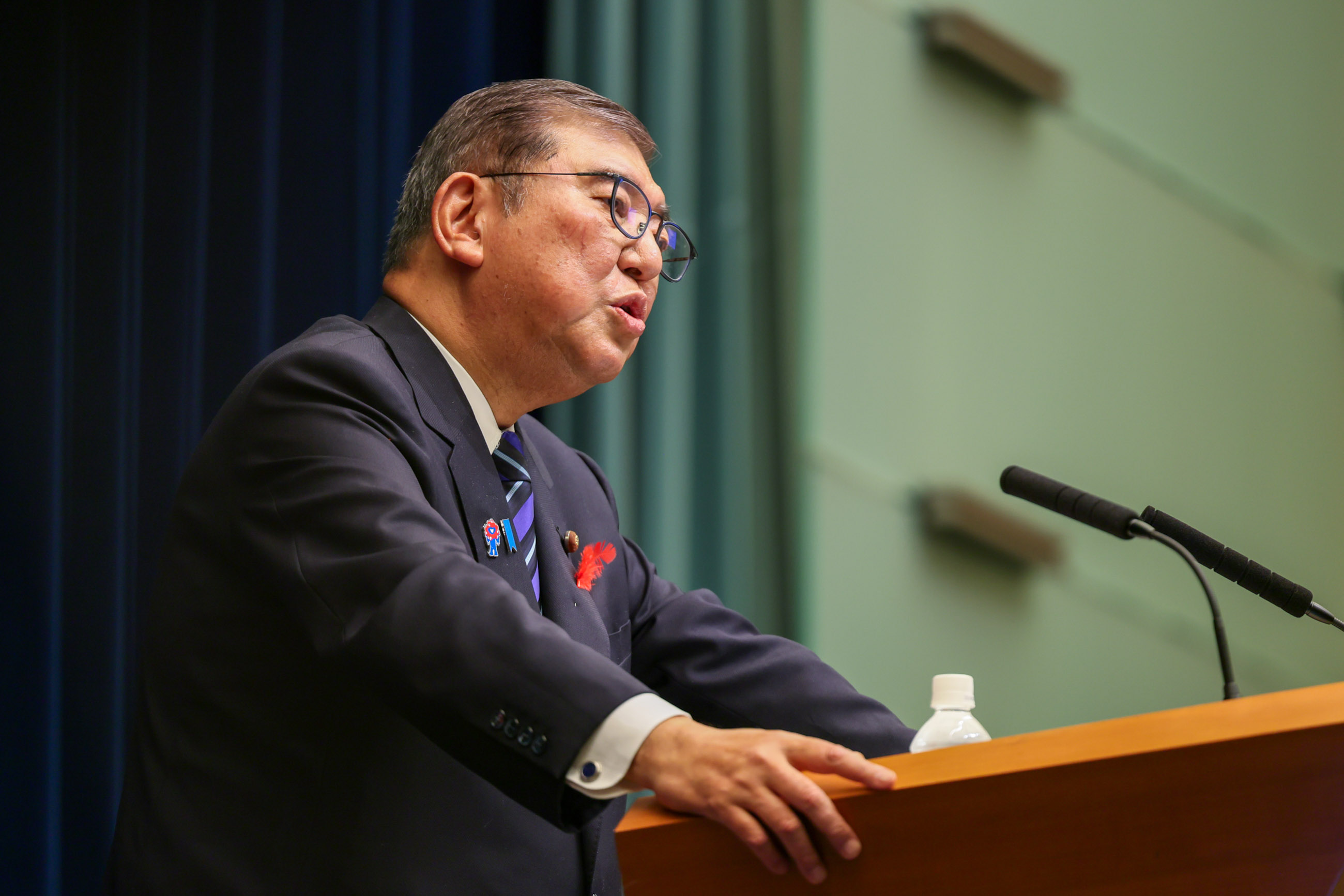 Prime Minister Ishiba making an opening statement (4)