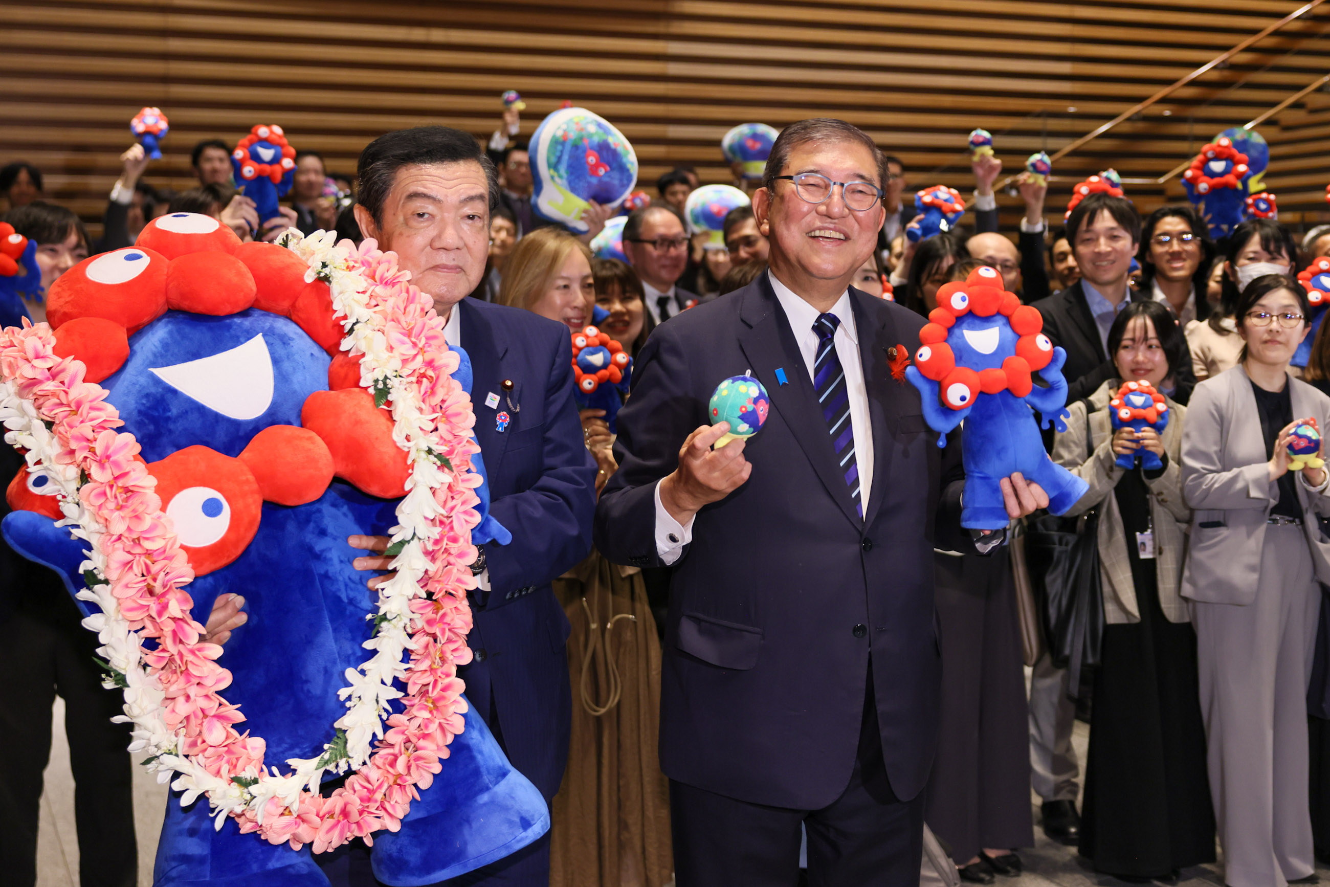 Send-off of Myaku-Myaku