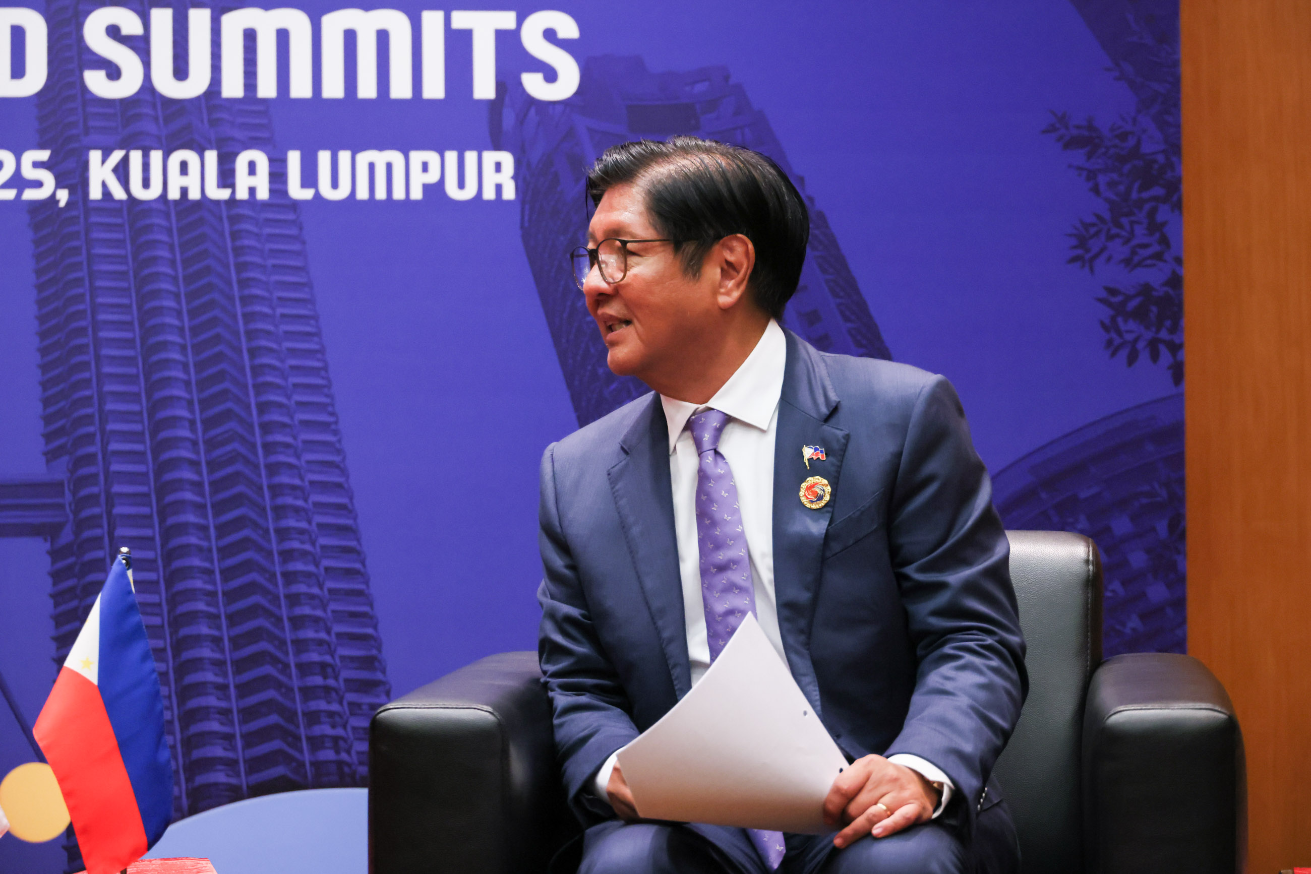 Japan-Philippines Summit Meeting (3)