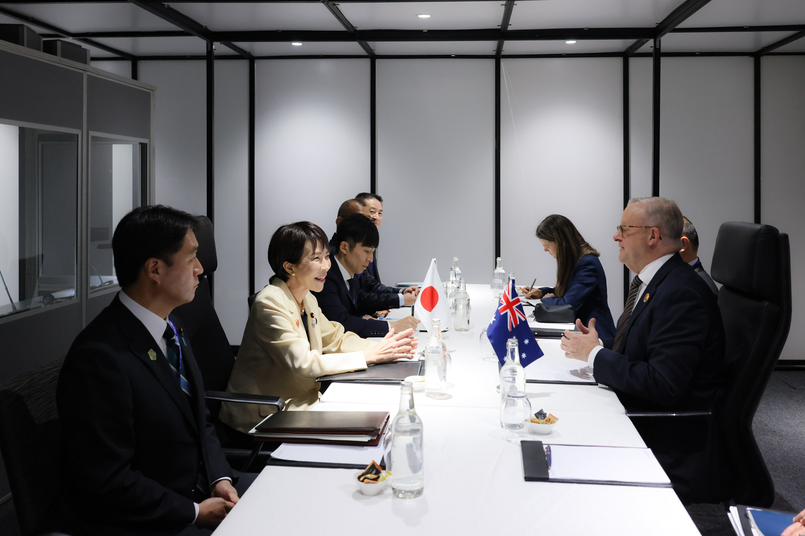 Japan-Australia Summit Meeting (2)