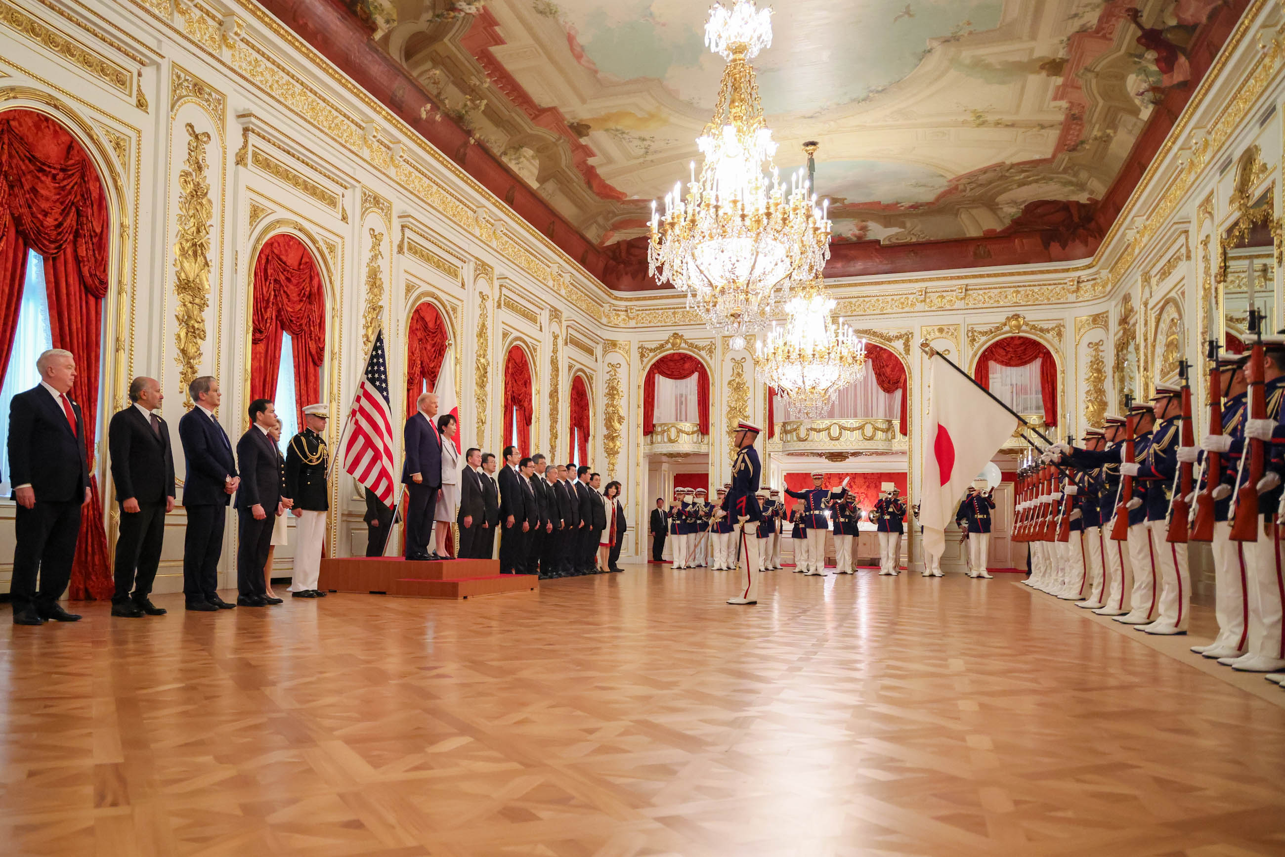 Salute and guard of honor ceremony (1)