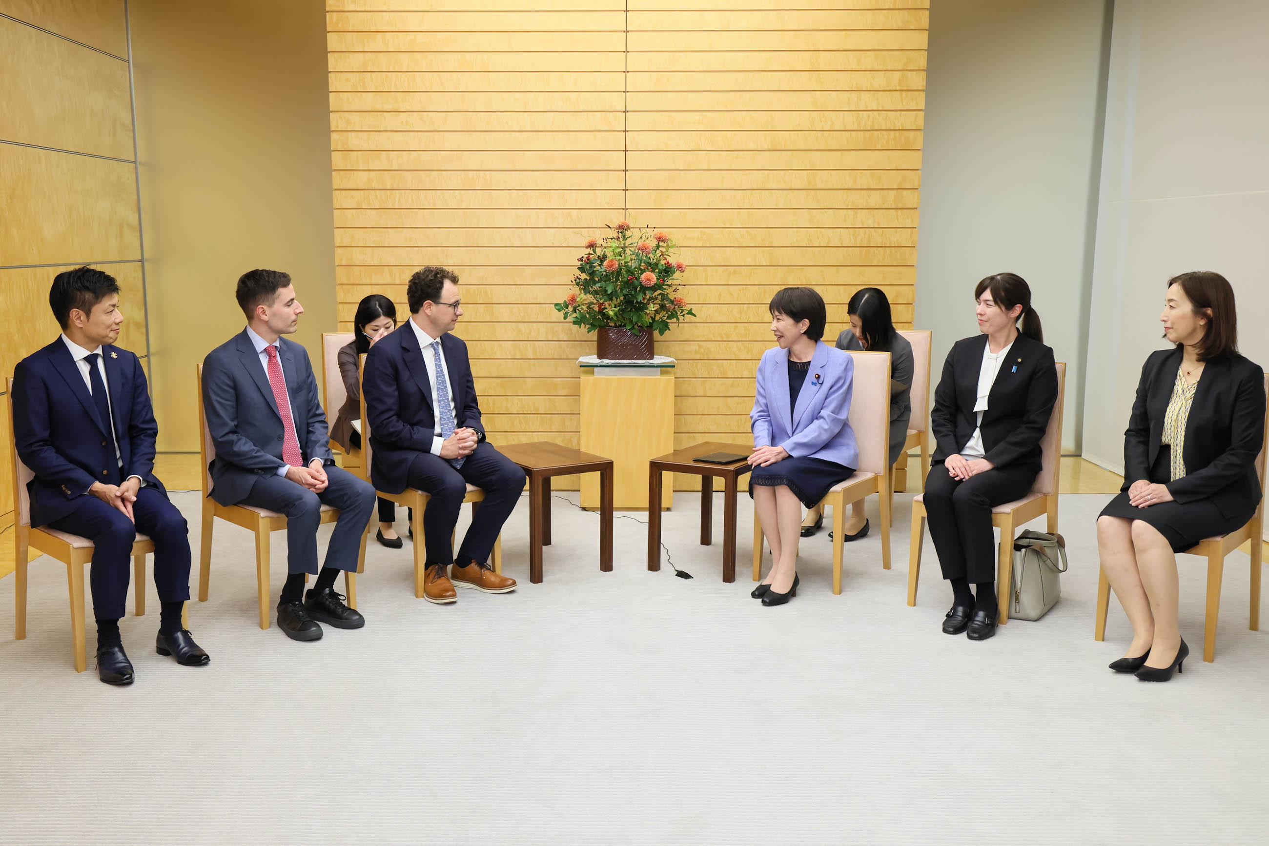 Prime Minister Takaichi receiving a courtesy call (2)