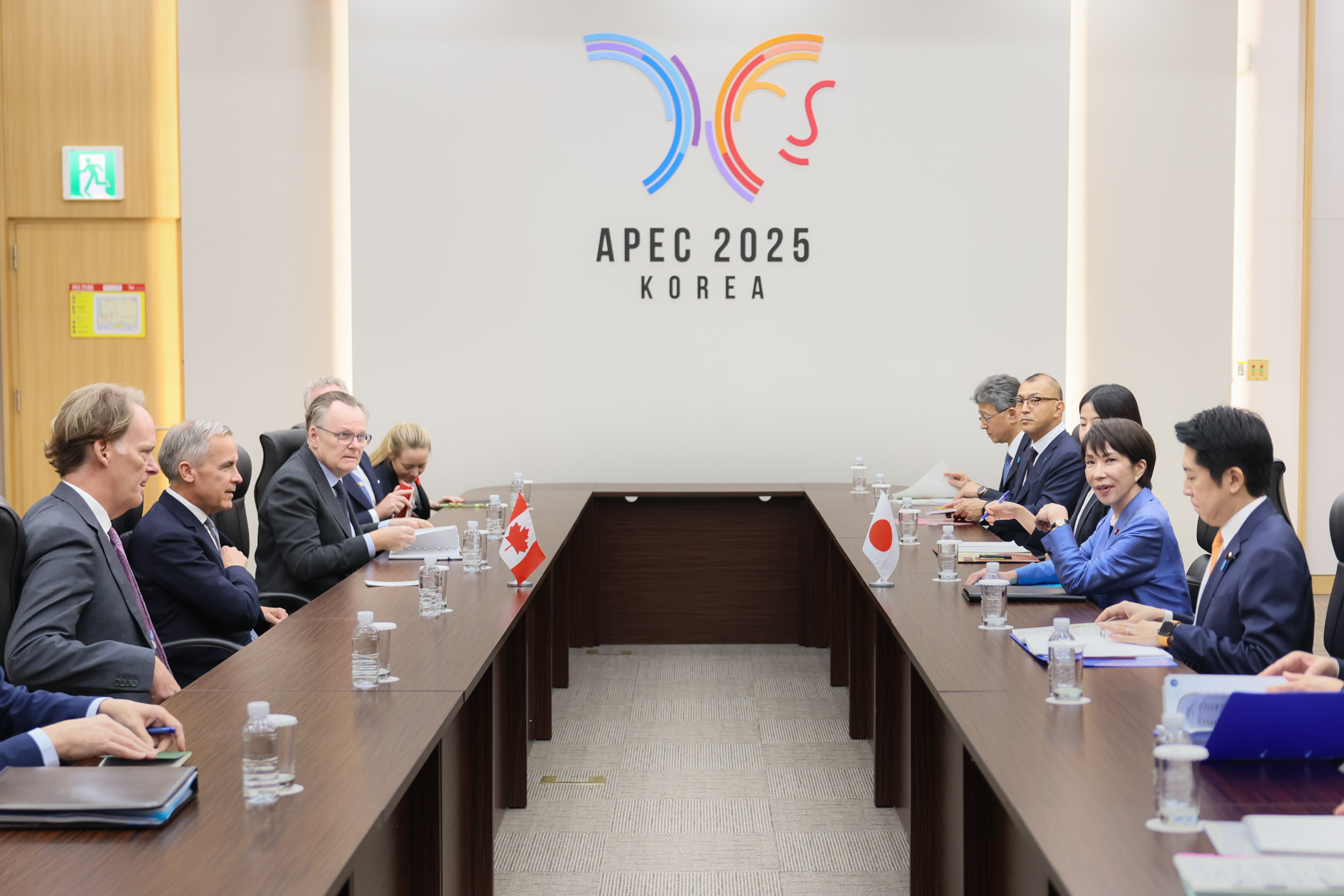 Japan-Canada Summit Meeting (3)