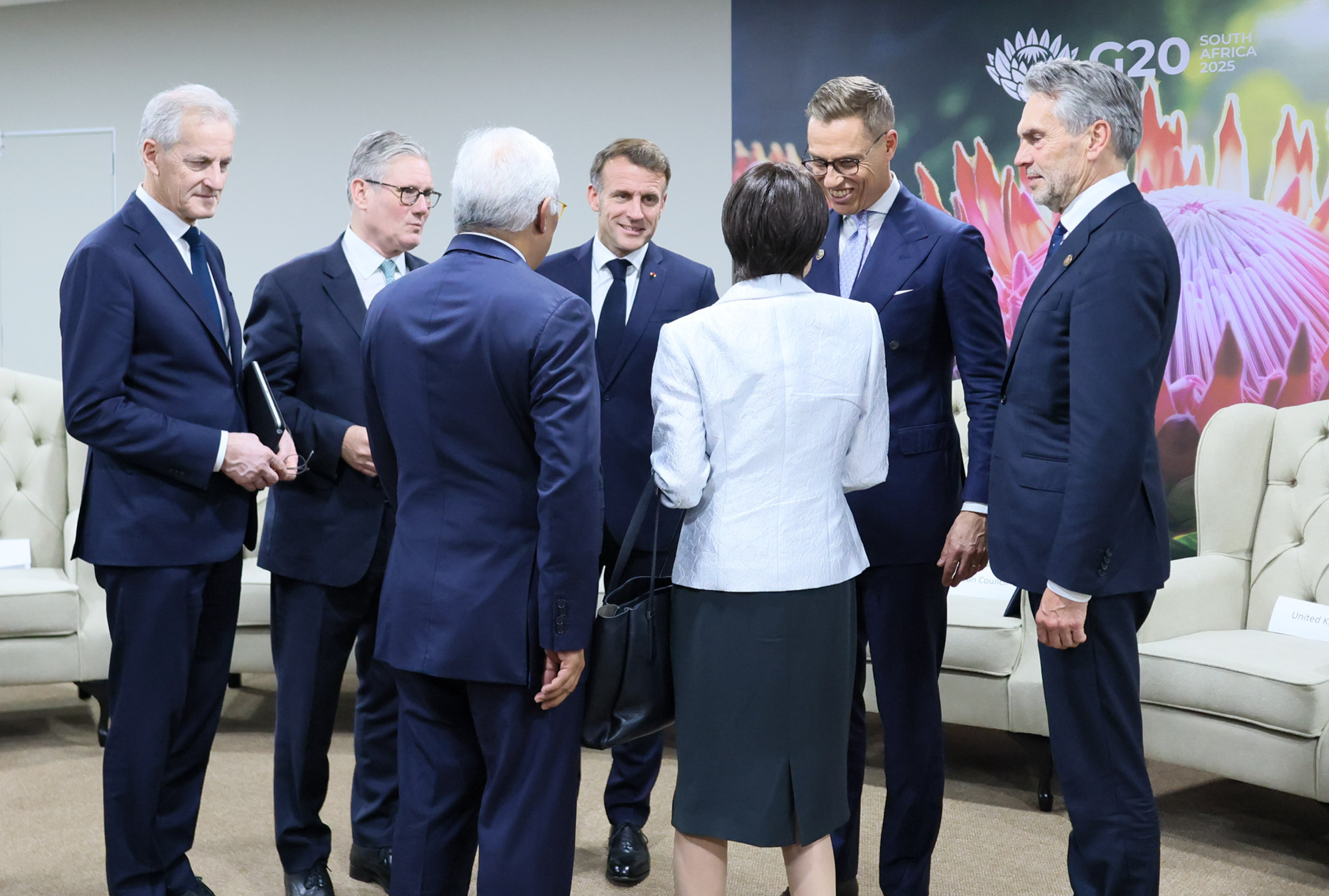 Prime Minister Takaichi attending a Leaders’ Meeting on Peace in Ukraine (2)
