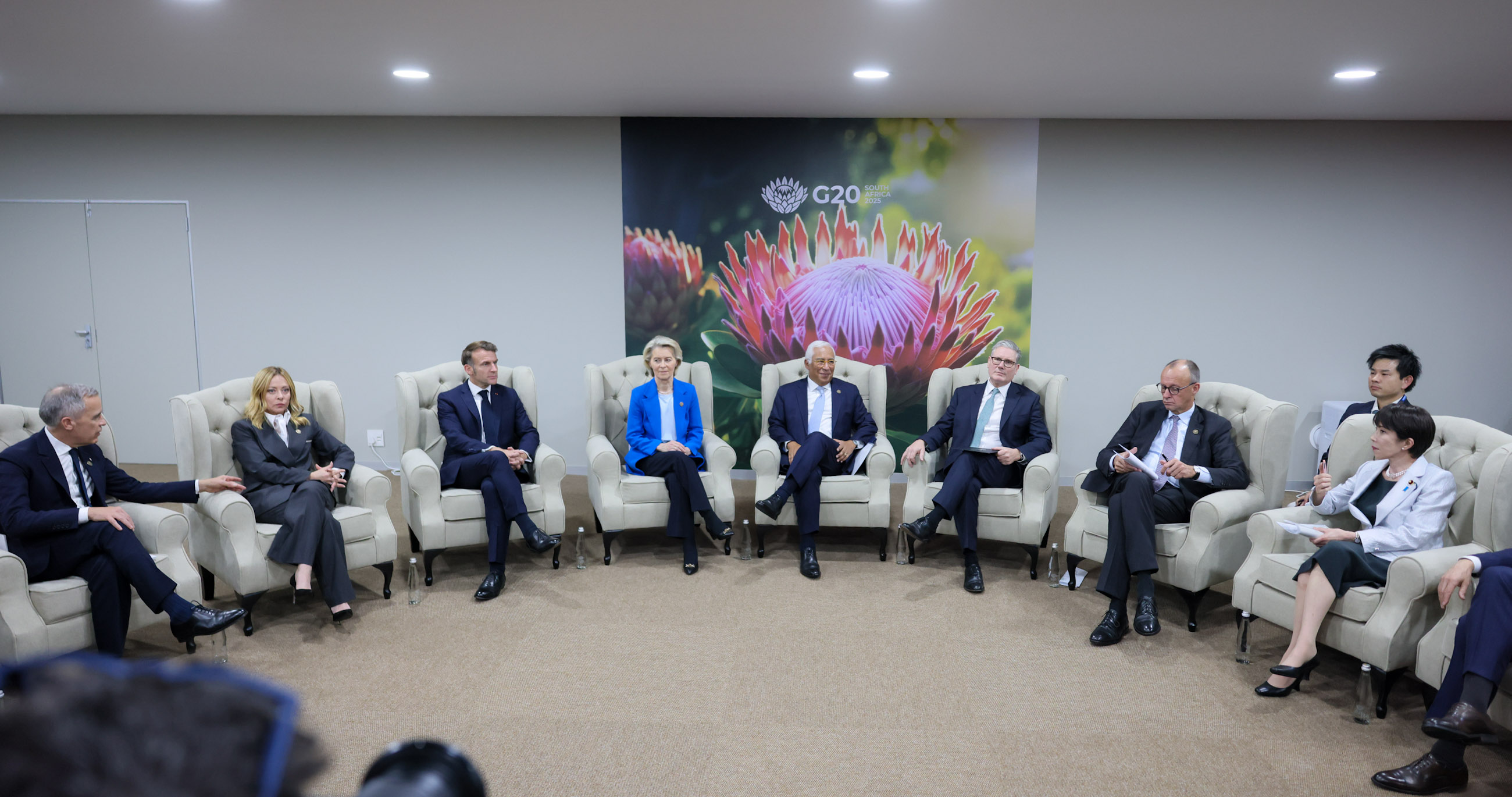 Prime Minister Takaichi attending a Leaders’ Meeting on Peace in Ukraine (9)