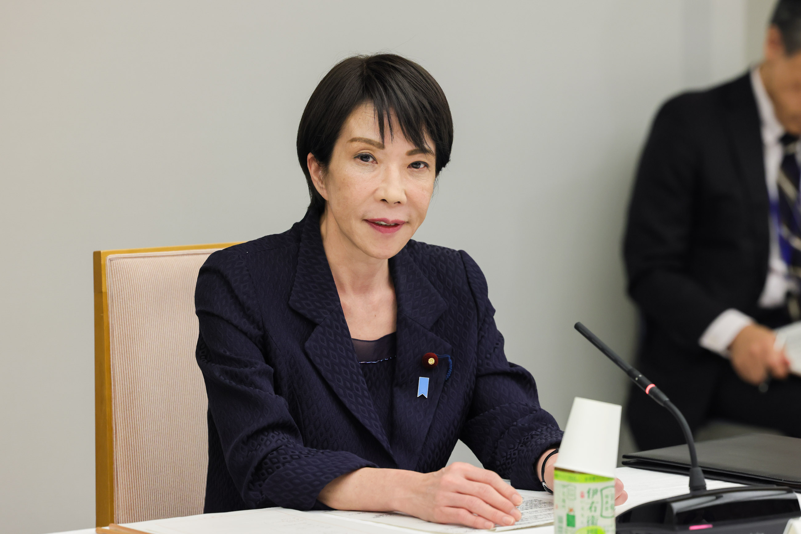 Prime Minister Takaichi wrapping up the meeting (2)