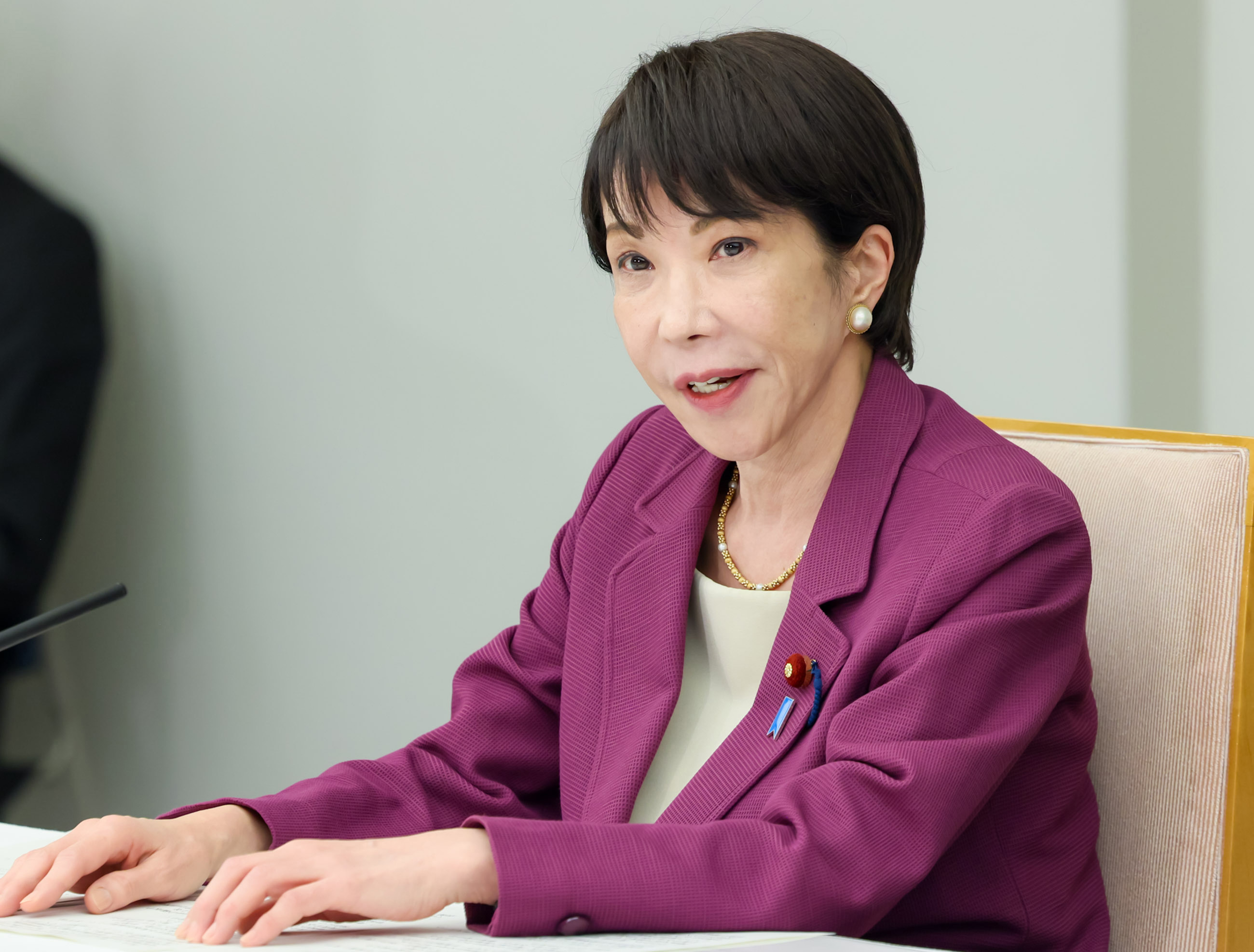 Prime Minister Takaichi wrapping up the meeting (5)