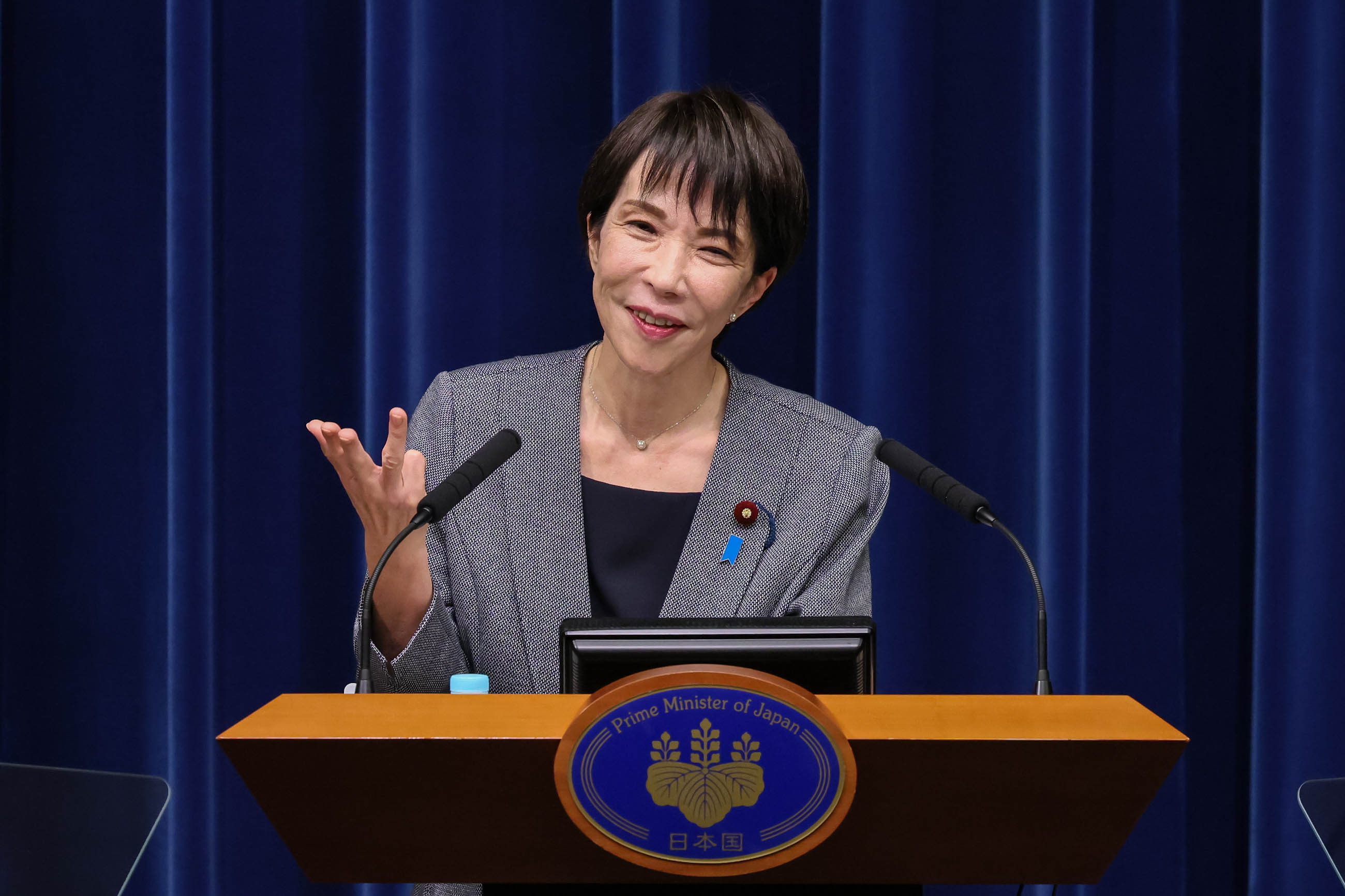 Prime Minister Takaichi answering questions from the press (7)