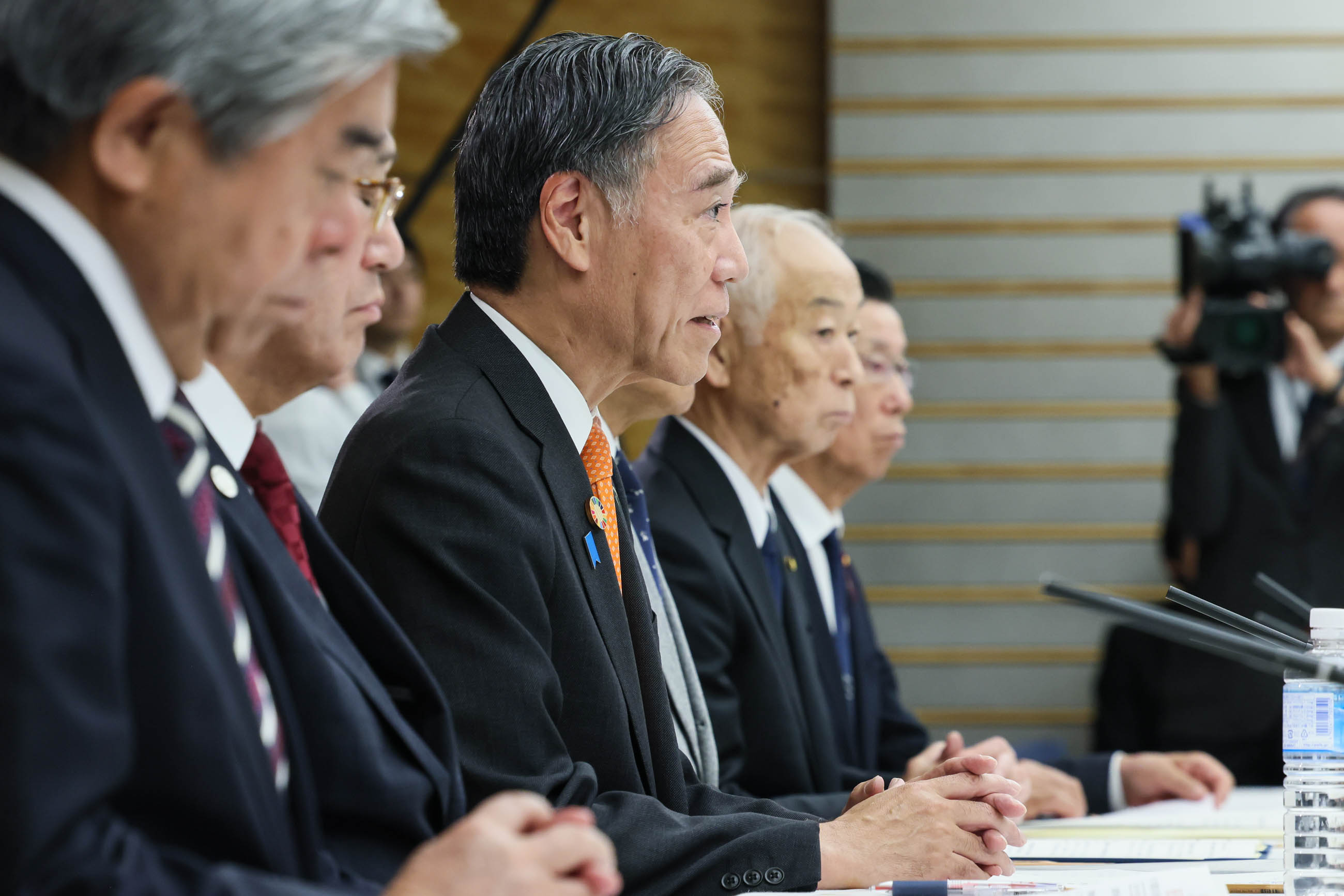 Scene from the Forum for Consultations between the National and Local Governments (2)