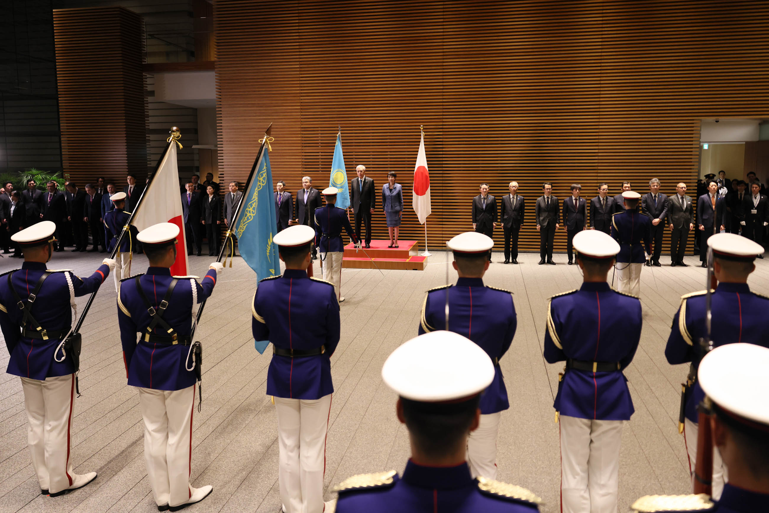 Salute and guard of honor ceremony (4)