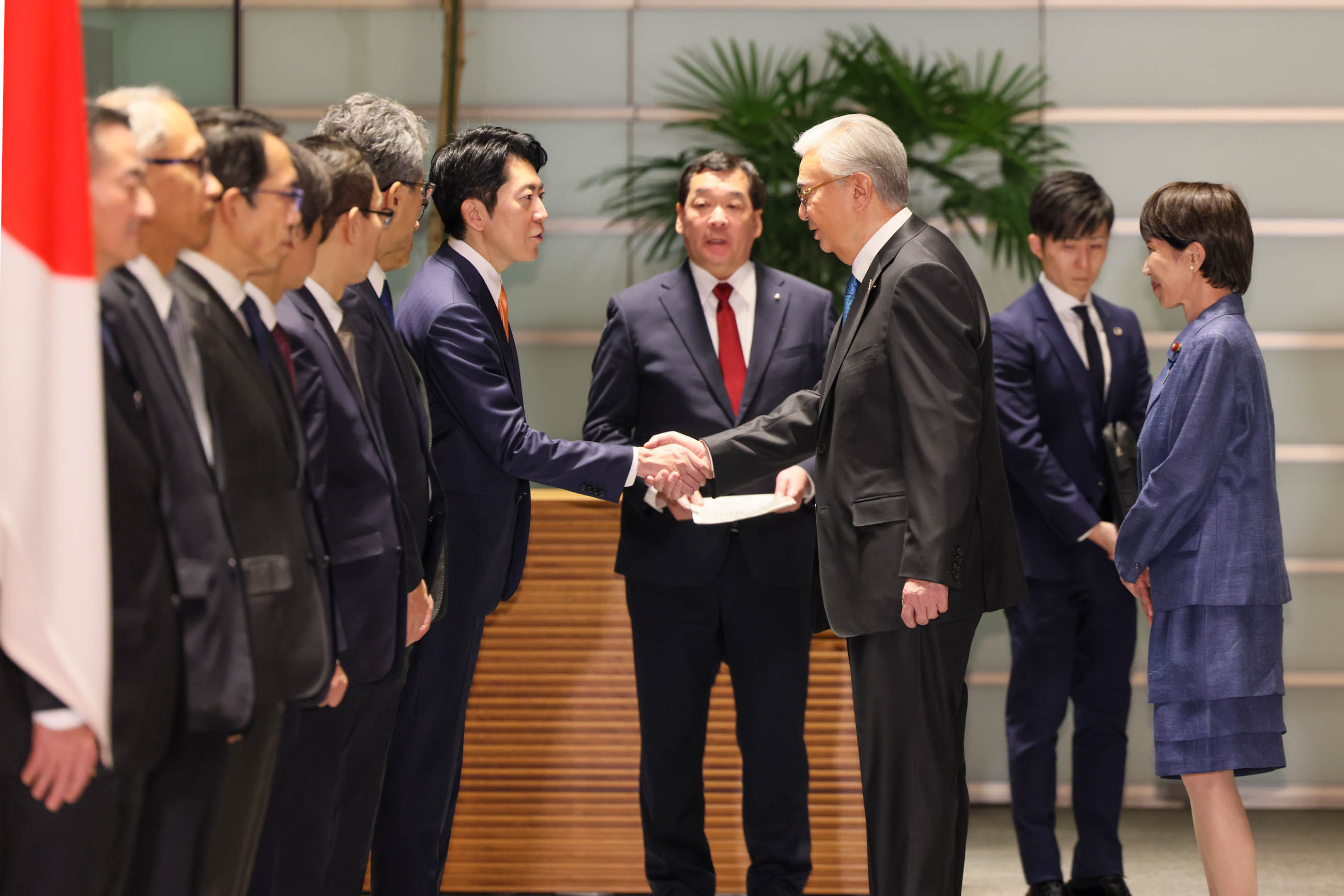 Salute and guard of honor ceremony (6)