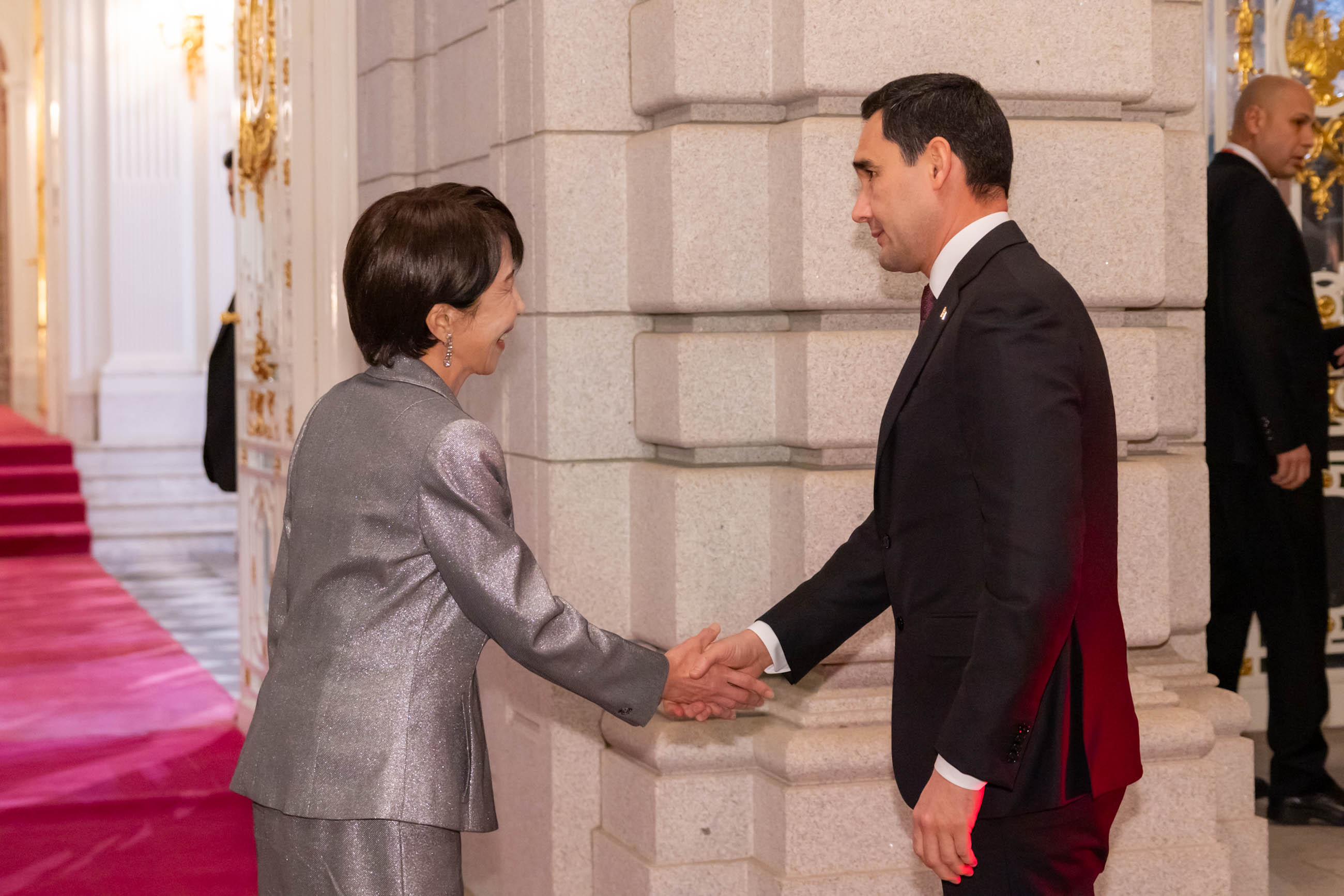 Prime Minister Takaichi welcoming President Berdimuhamedov of Turkmenistan (1)