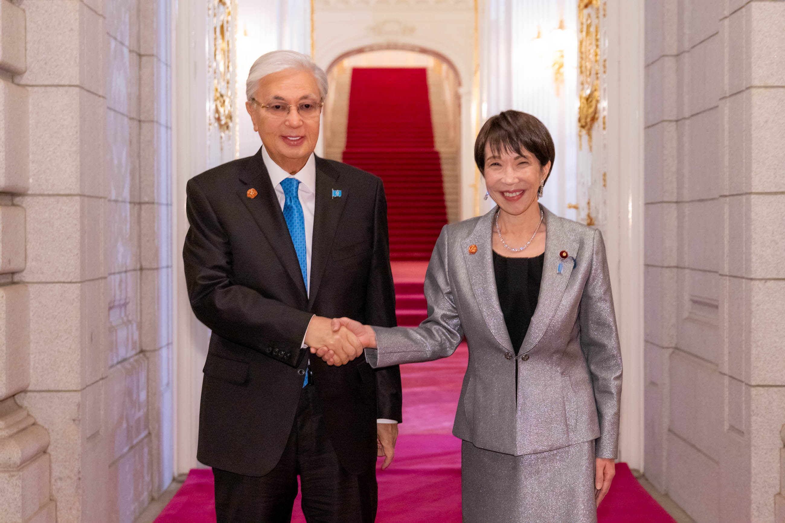 Prime Minister Takaichi welcoming President Tokaev of Kazakhstan (2)