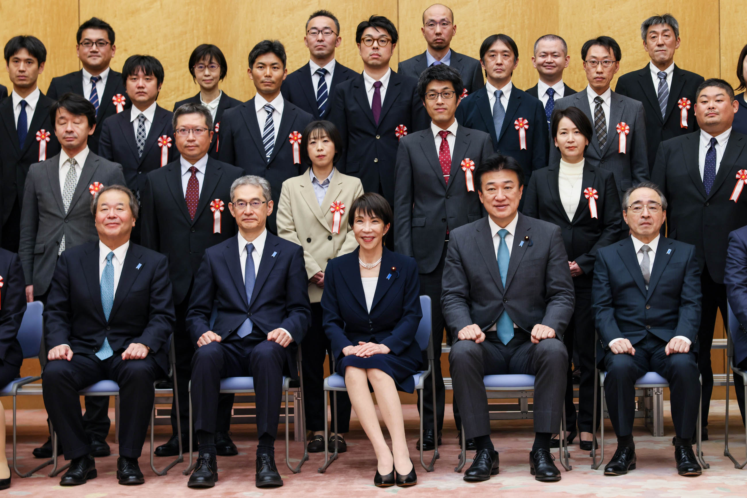 Commemorative photo (2)