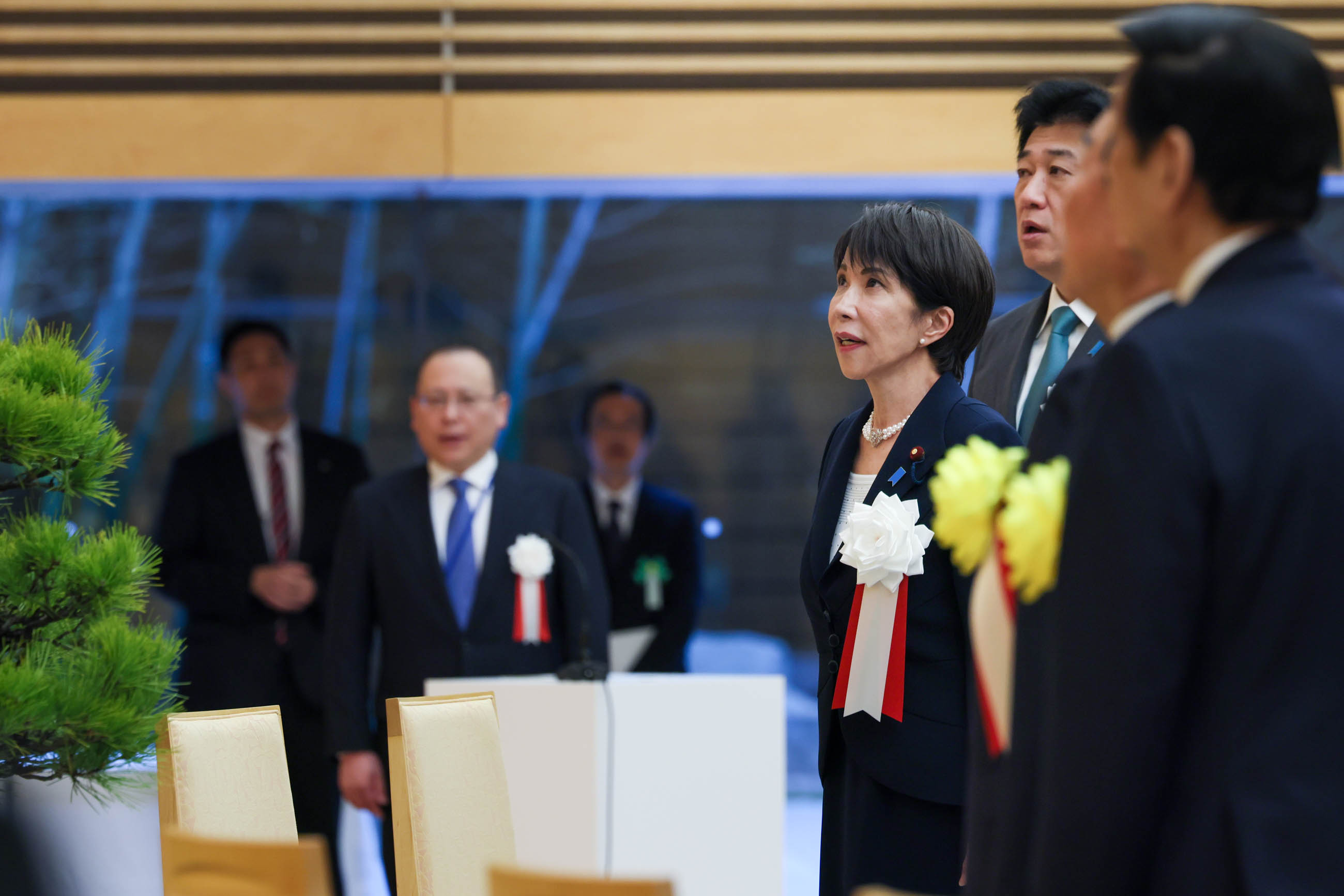 Singing of the national anthem (2)