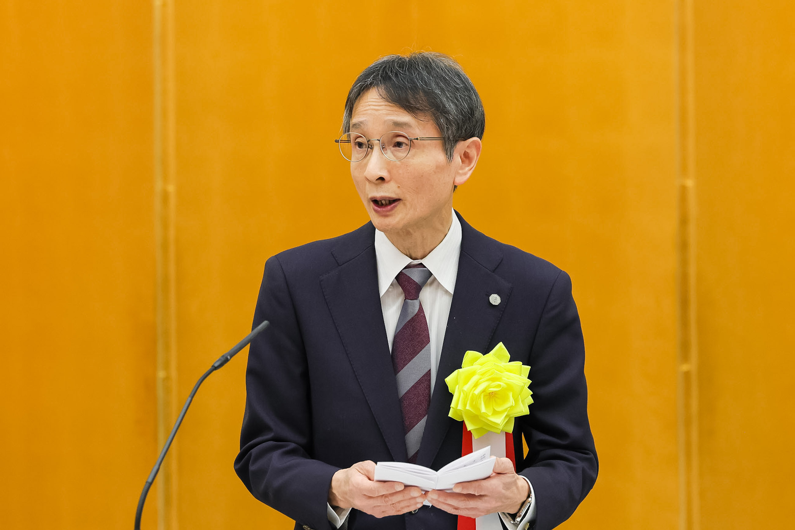 Supreme Court Chief Justice Imasaki delivering an address (1)