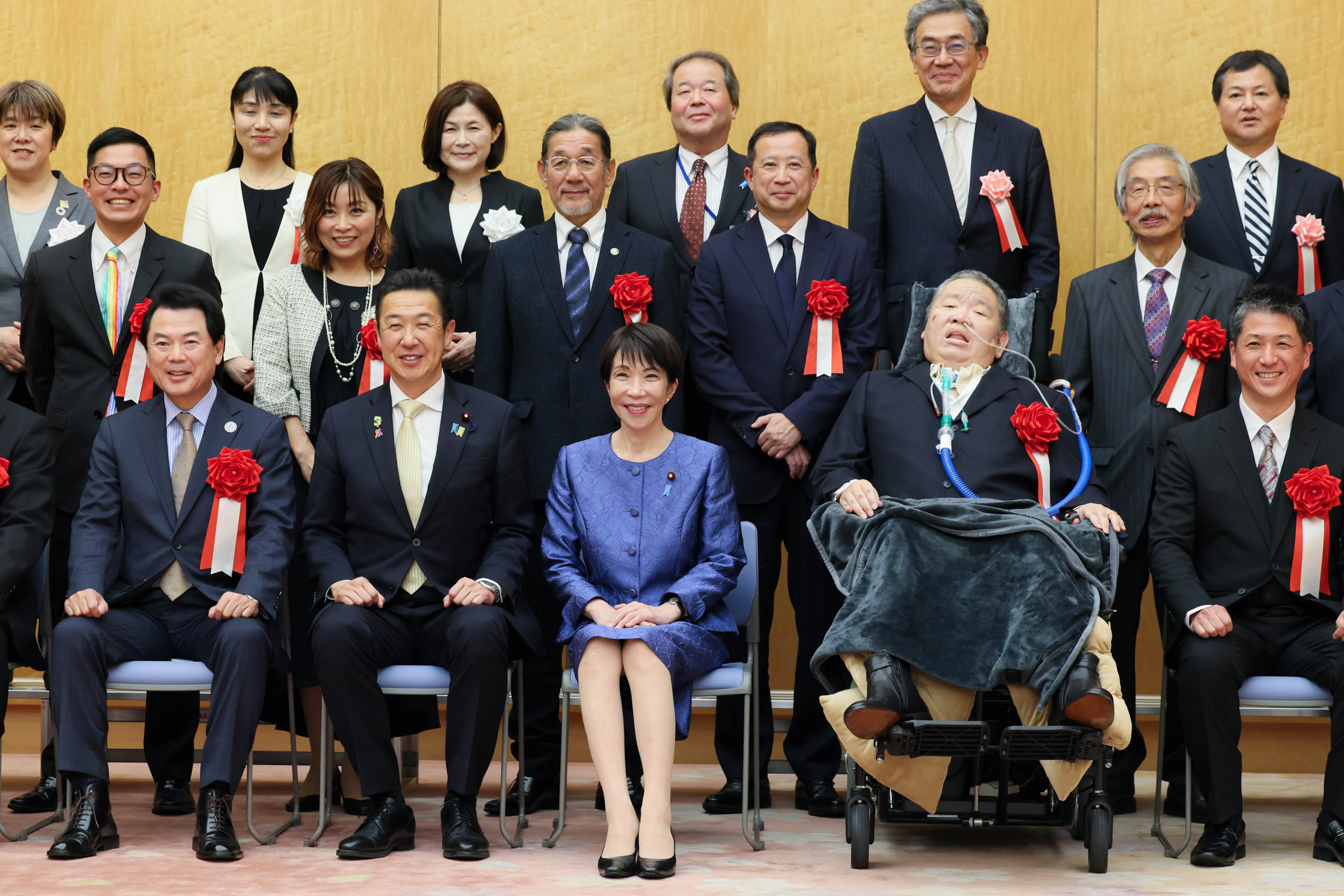 Commemorative photo (1)