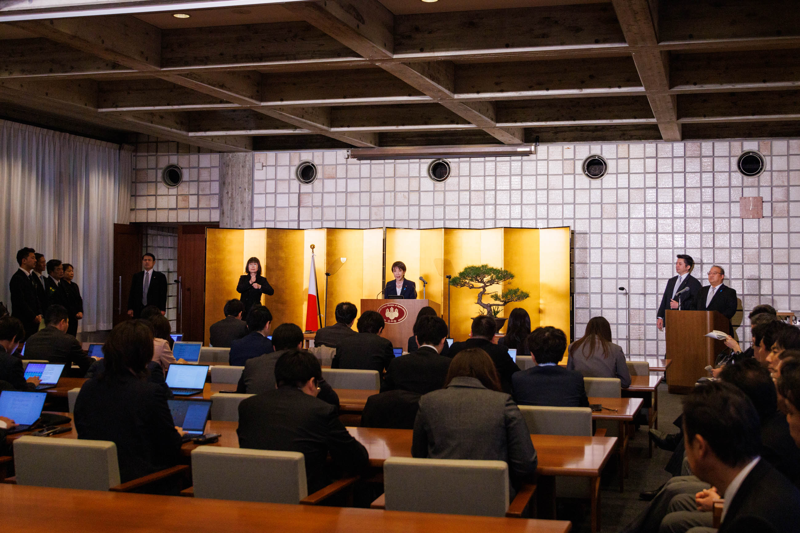 Prime Minister Takaichi holding the press conference (5)