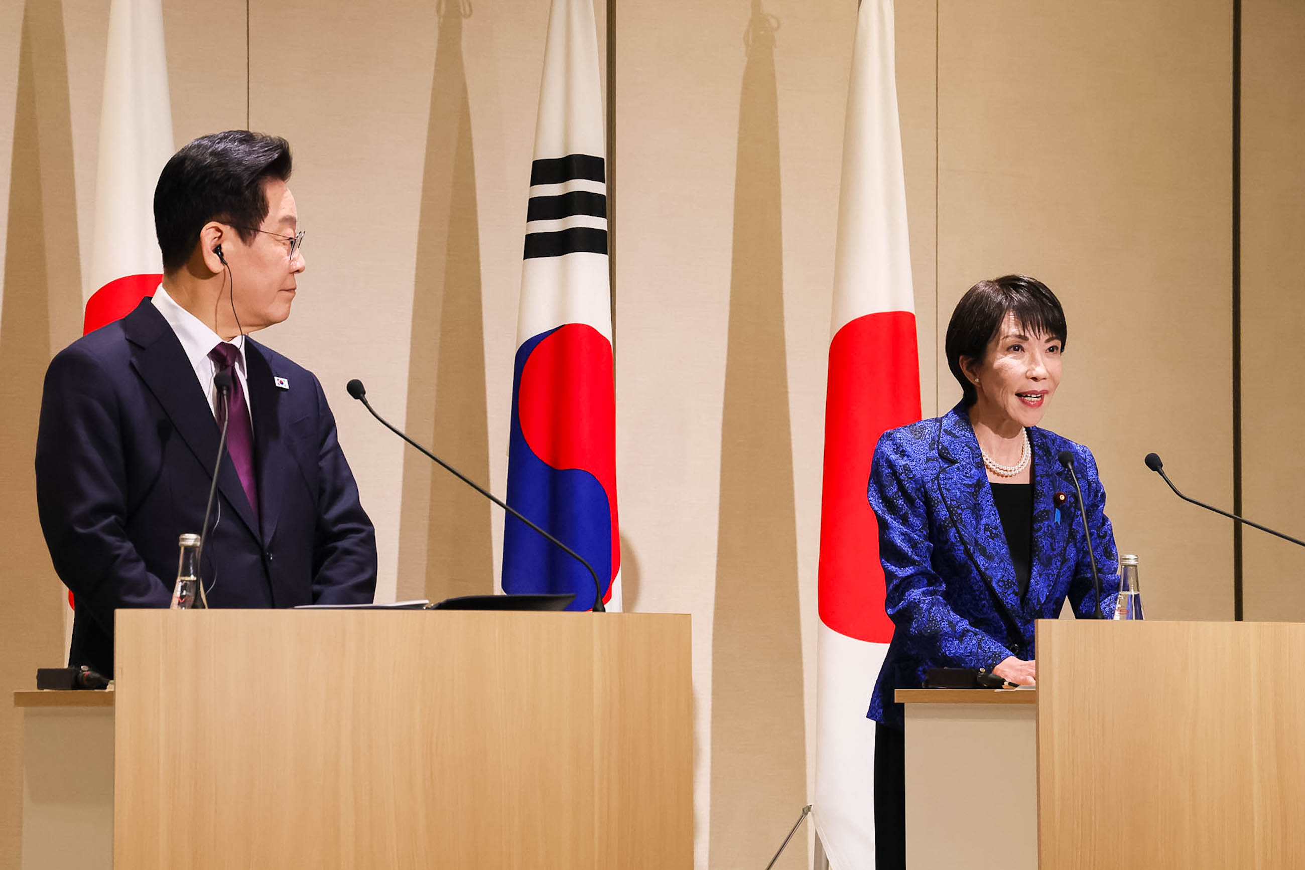 Joint press occasion (10)