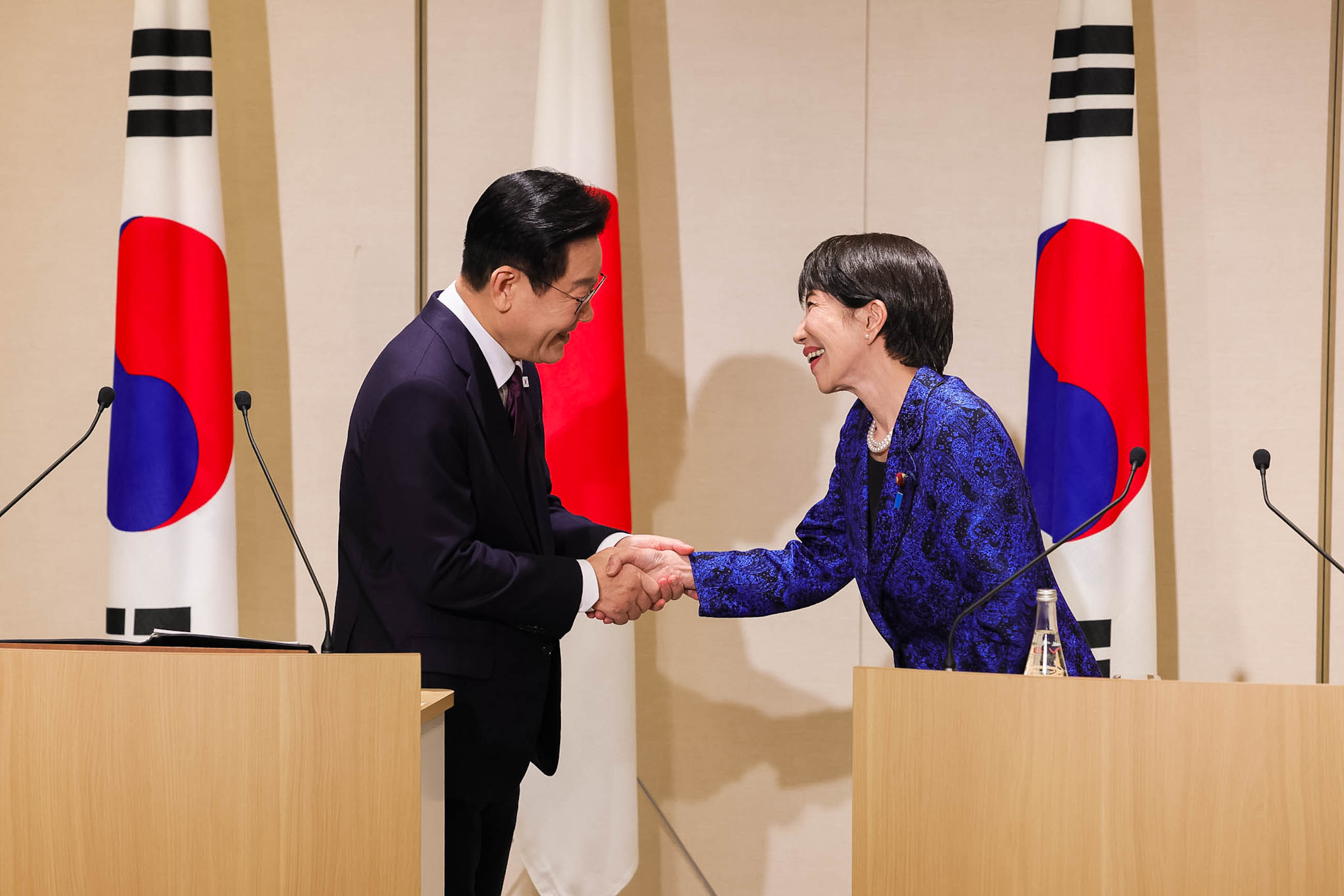 Joint press occasion (14)