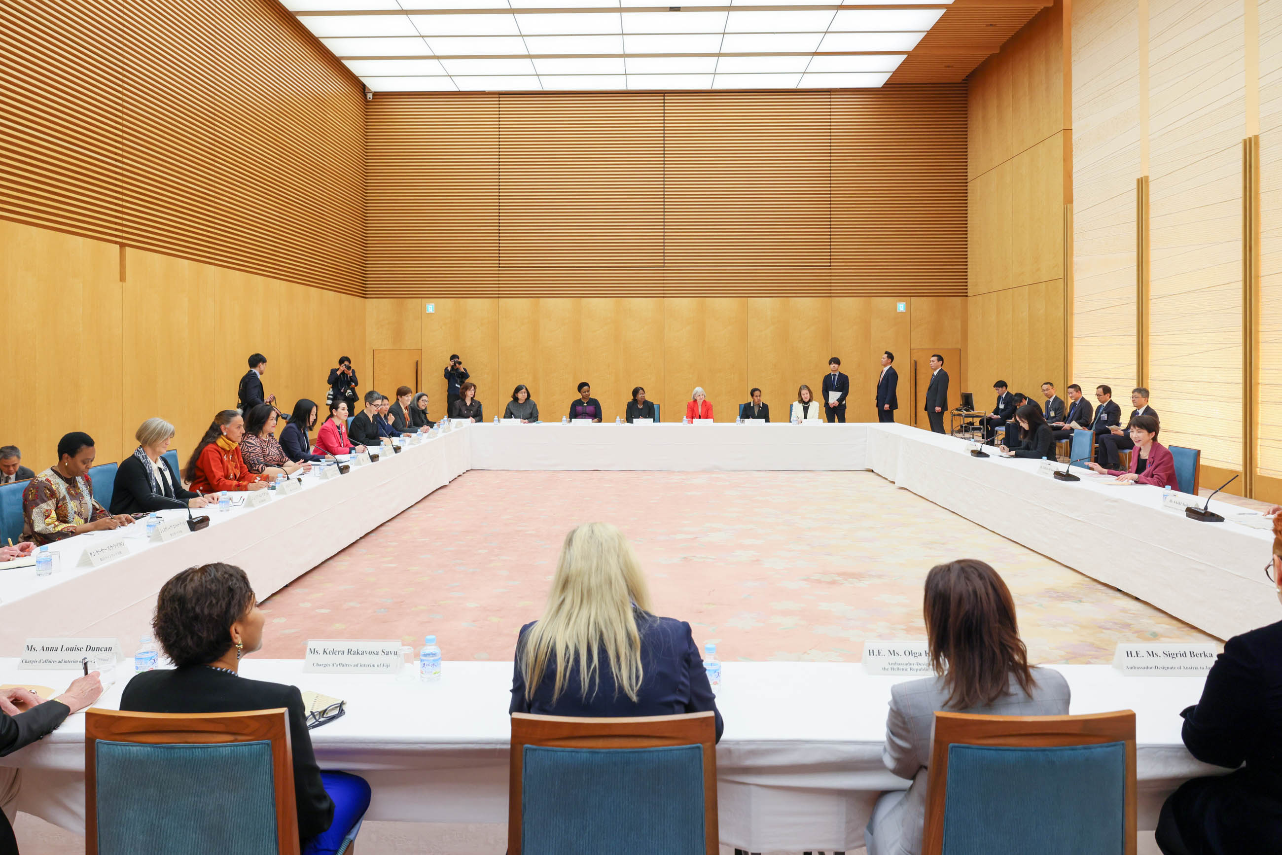 Prime Minister Takaichi holding a meeting (9)