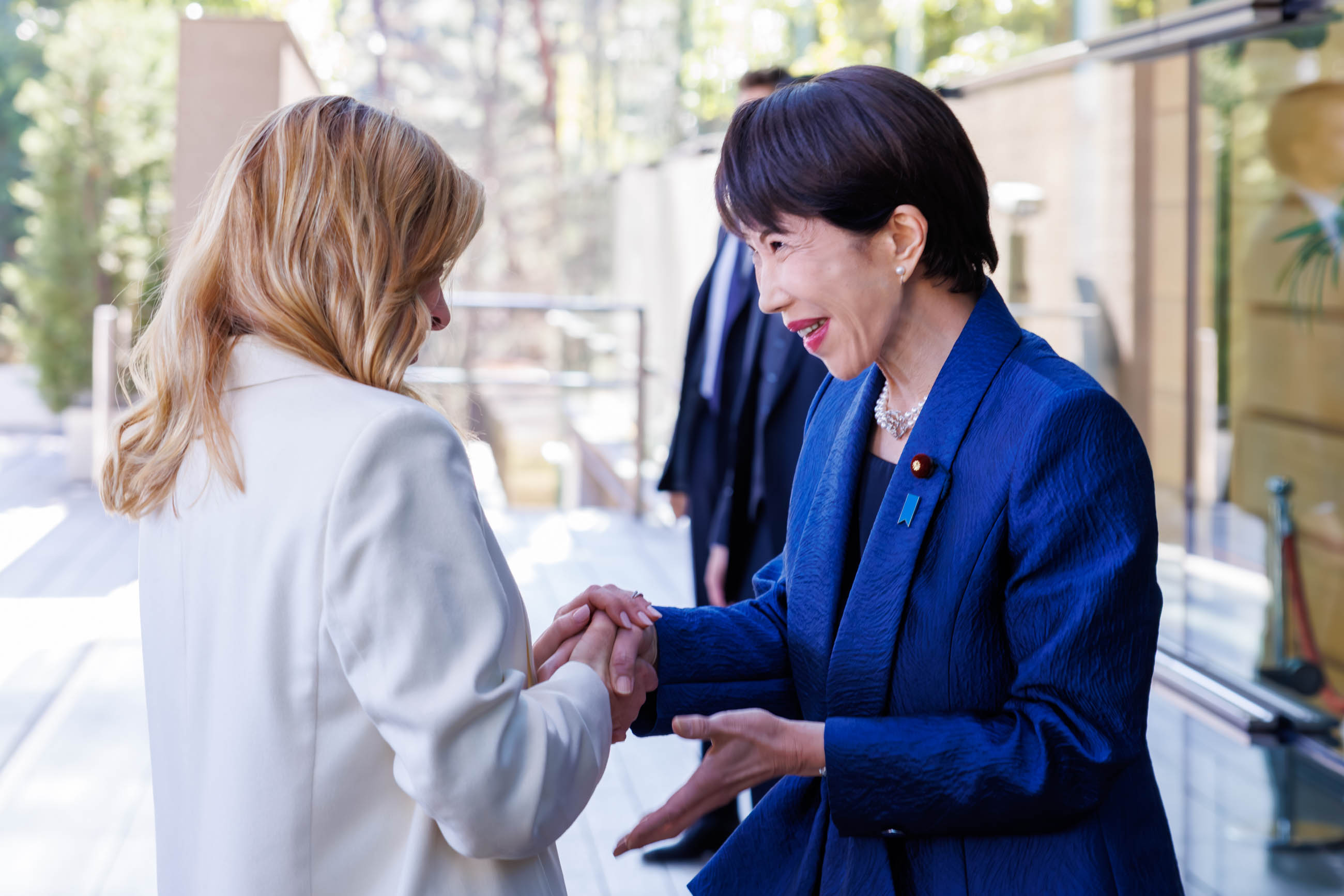 Prime Minister Takaichi welcoming Prime Minister Meloni (3)