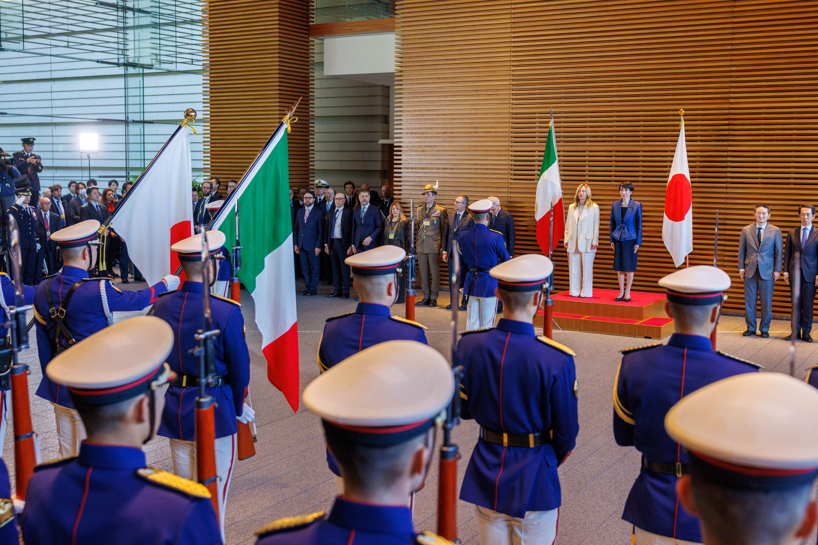 Salute and guard of honor ceremony (2)