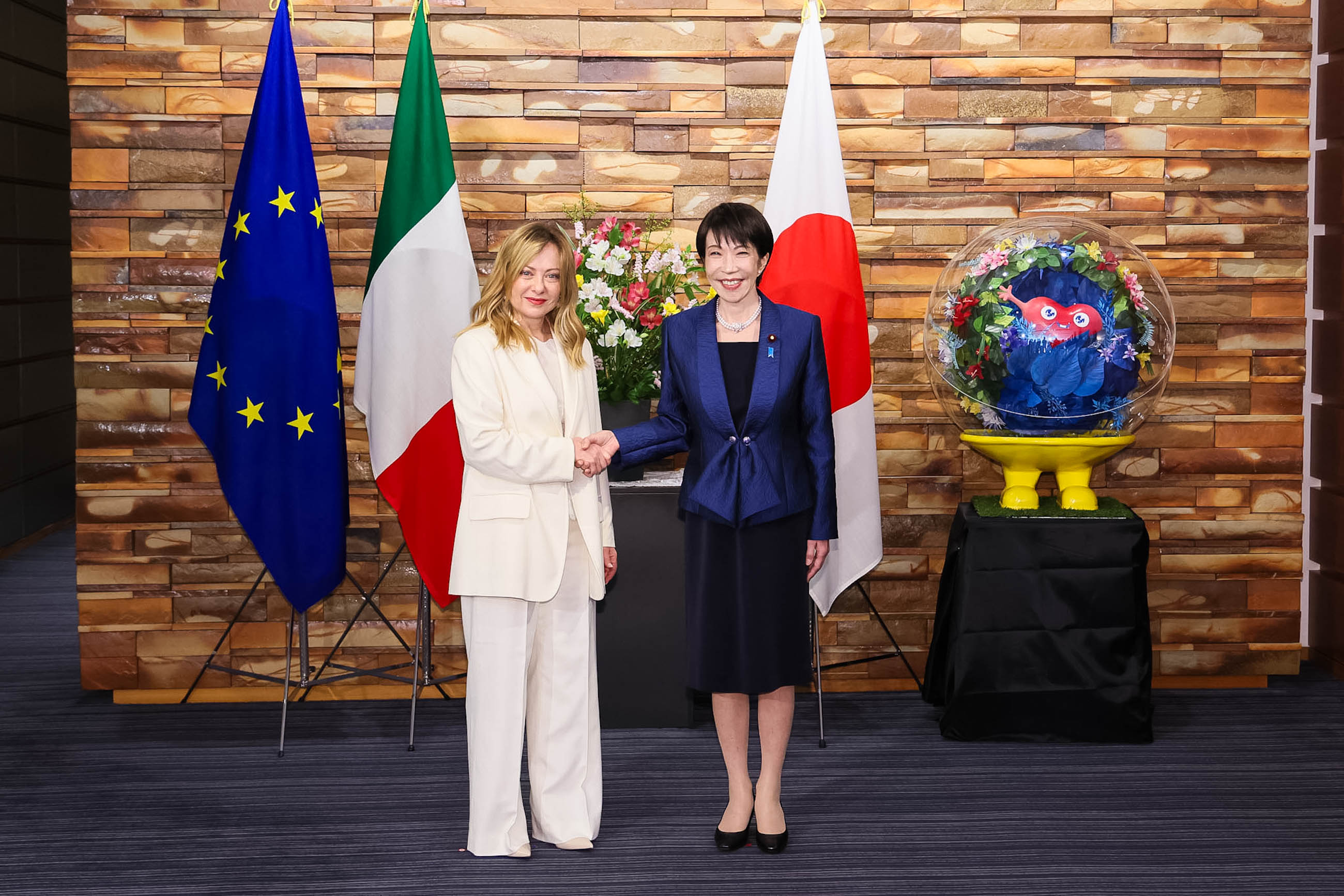 Japan-Italy Summit Meeting (2)