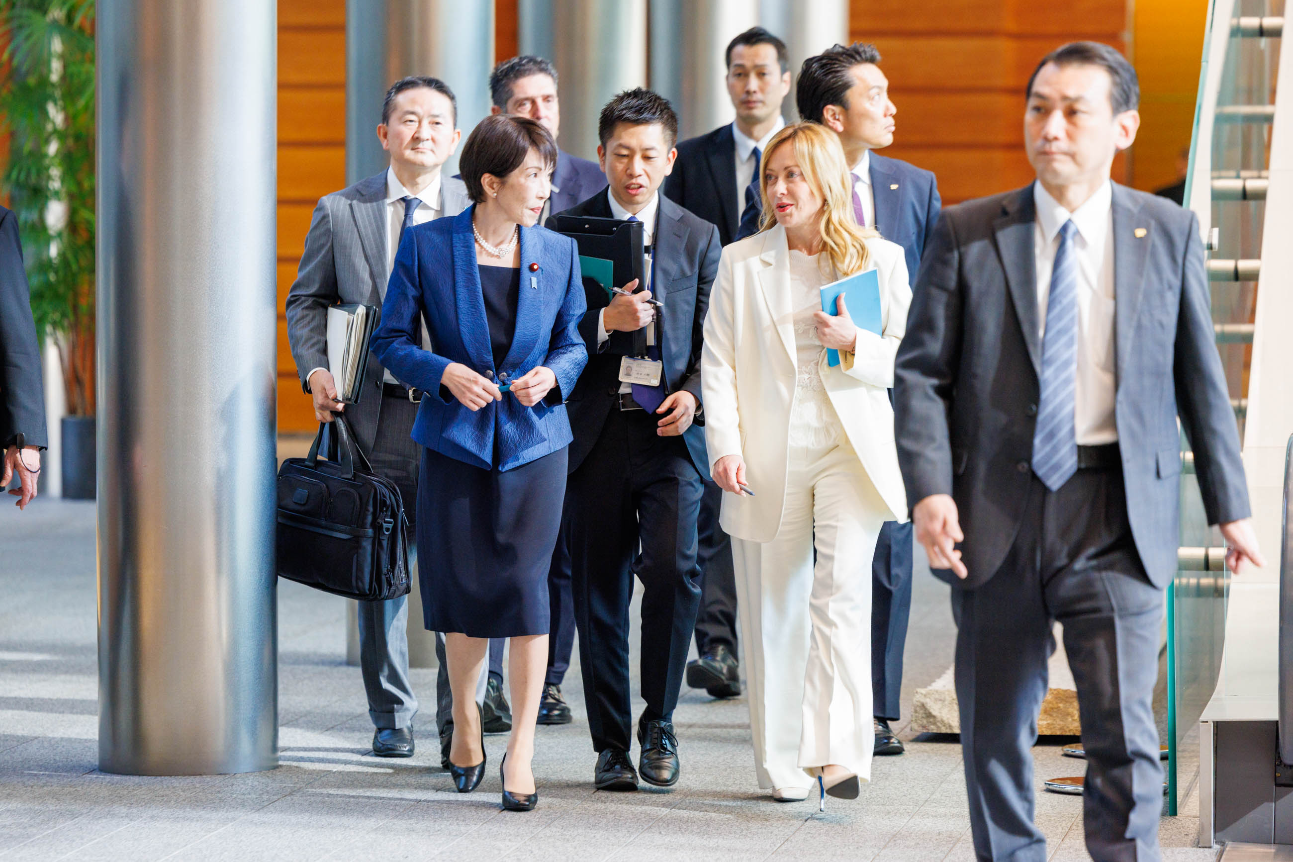 The two leaders ahead of the joint press occasion (1)