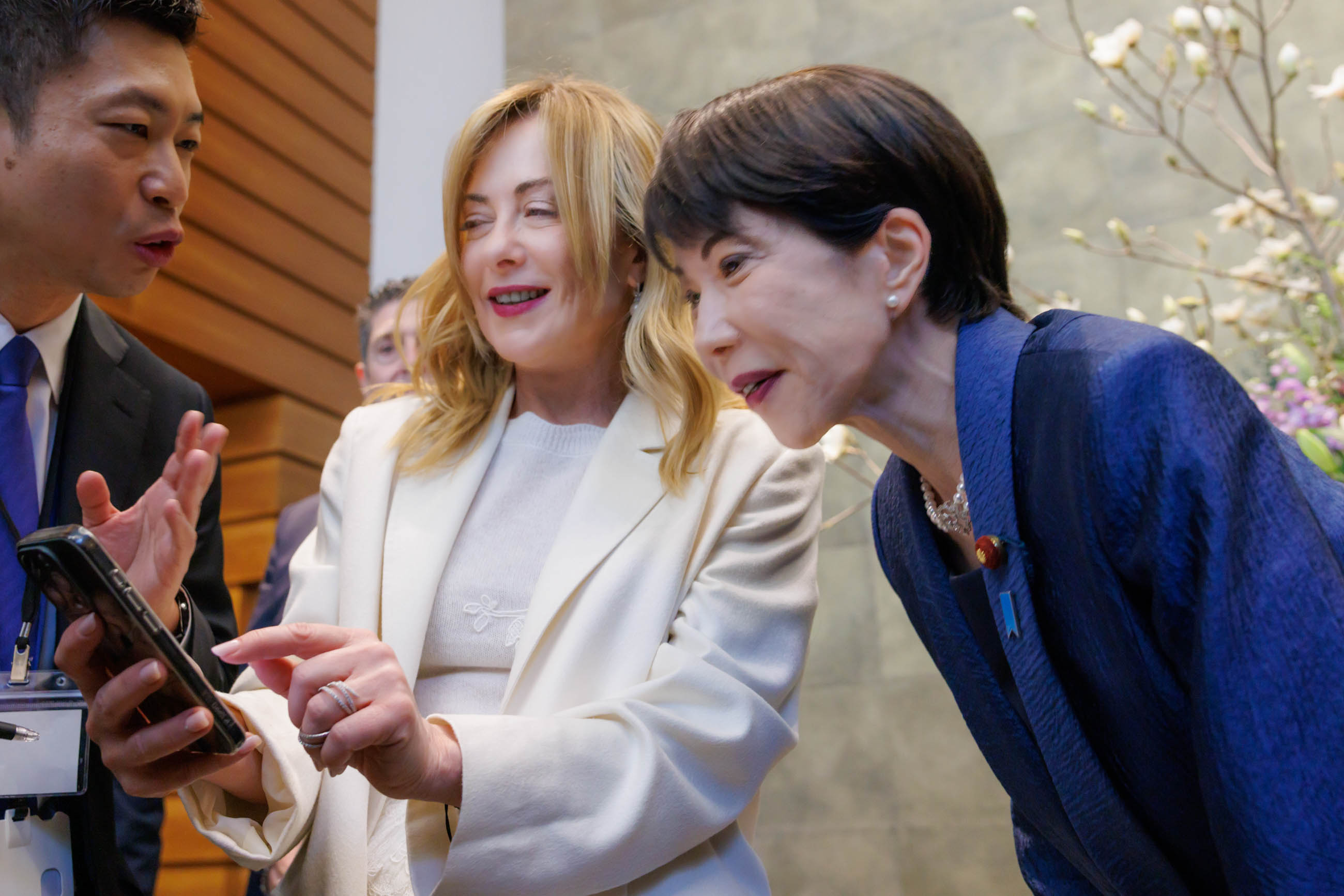 Scene from the working lunch (3)