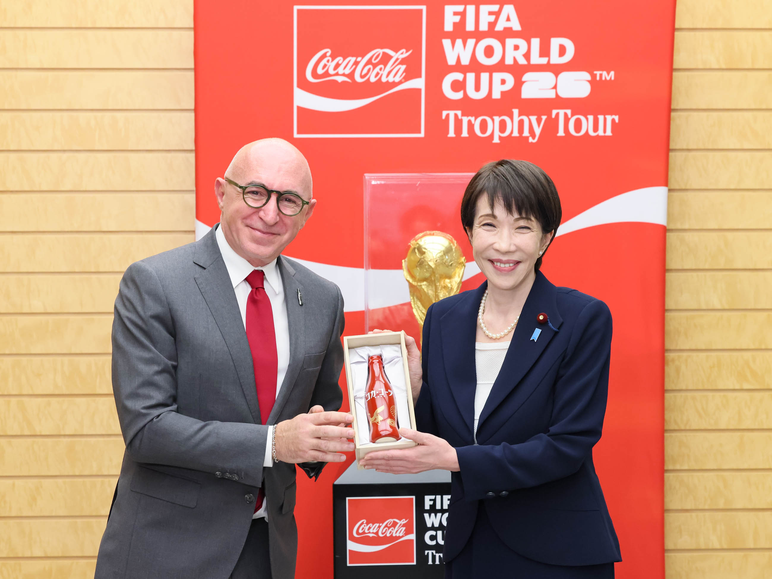 Prime Minister Takaichi receiving a courtesy call (9)