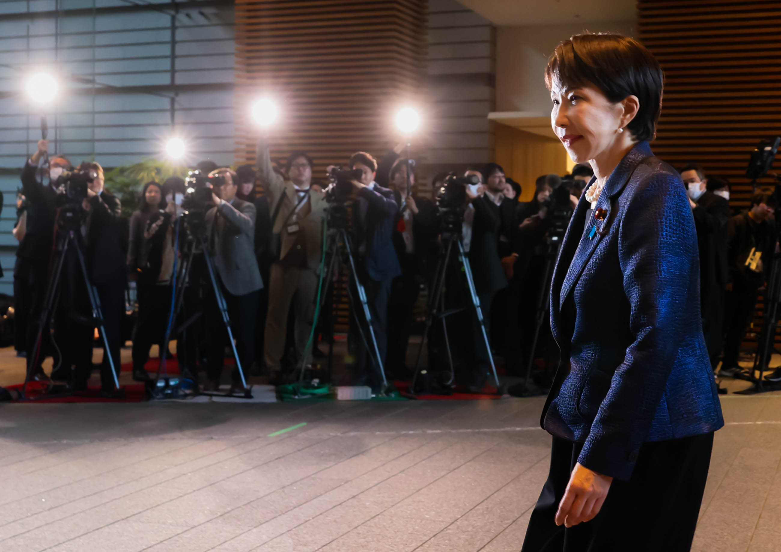 Prime Minister Takaichi arriving at the Prime Minister’s Office (3)