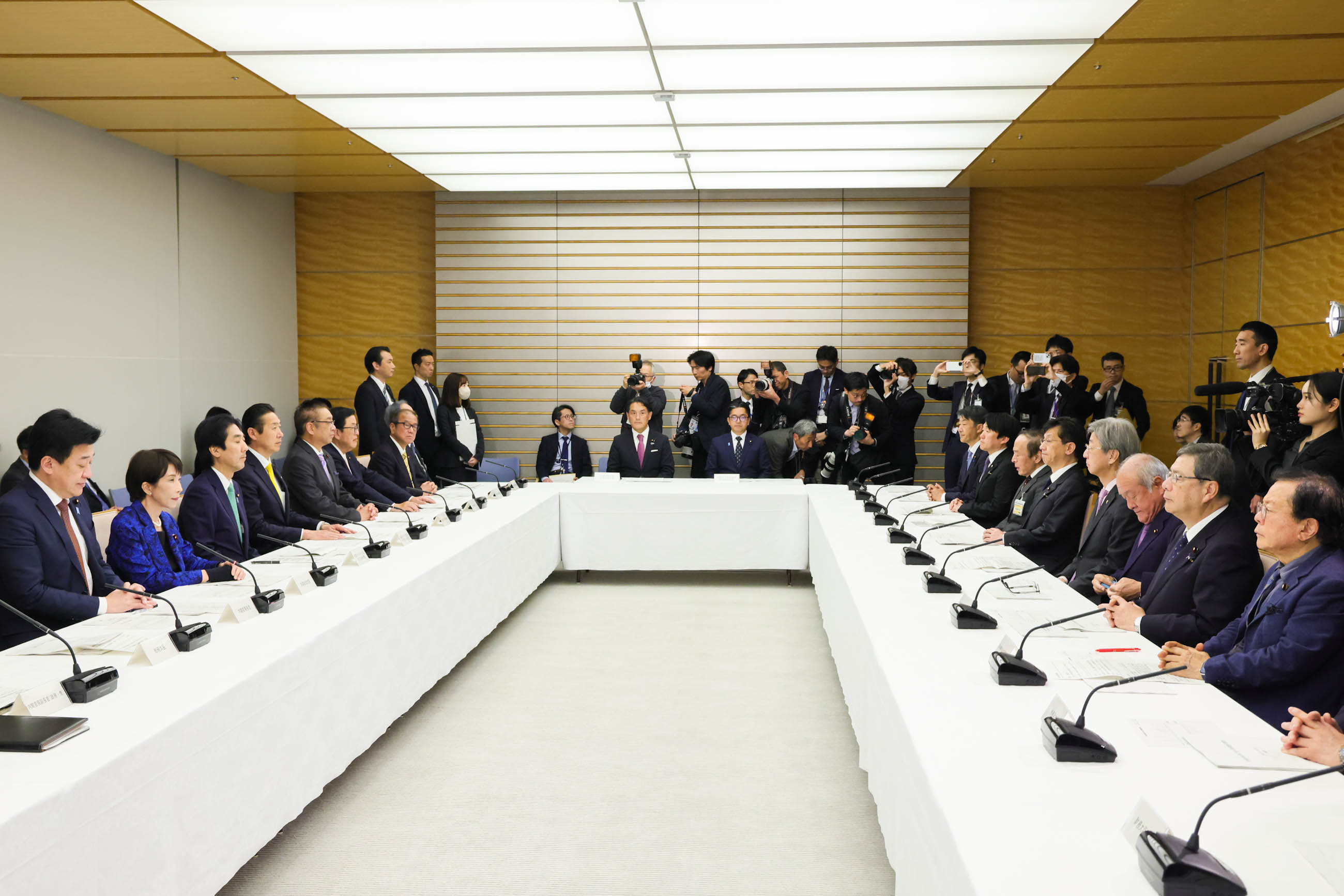 Prime Minister Takaichi attending the meeting (2)