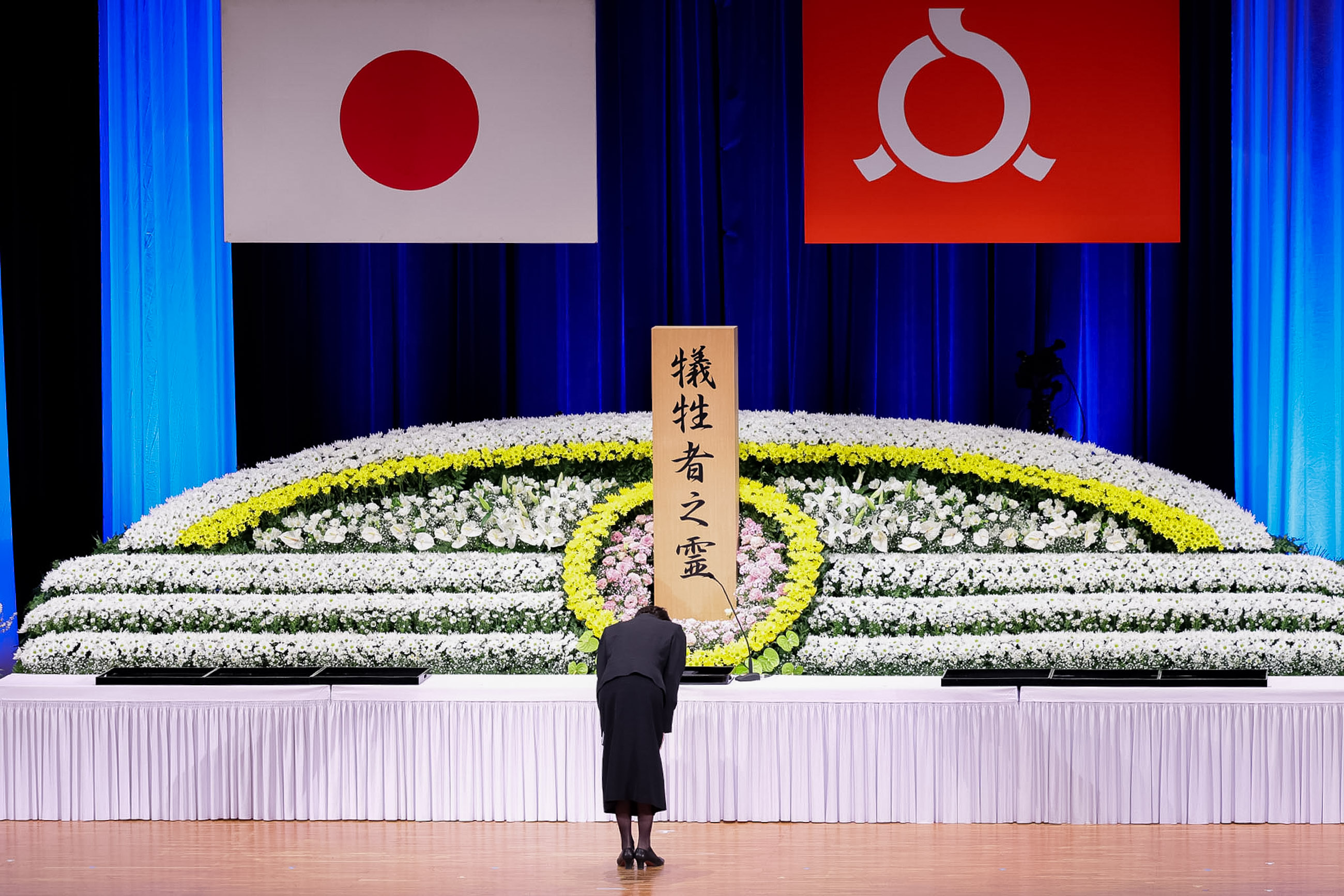 Prime Minister Takaichi delivering a memorial address (3)