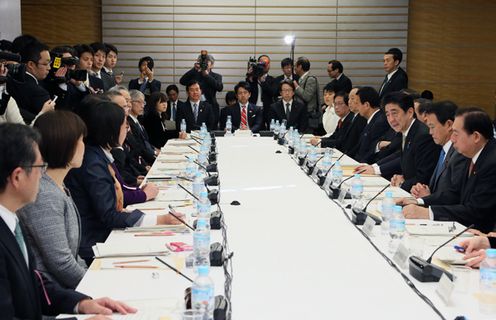 Photograph of the Prime Minister delivering an address