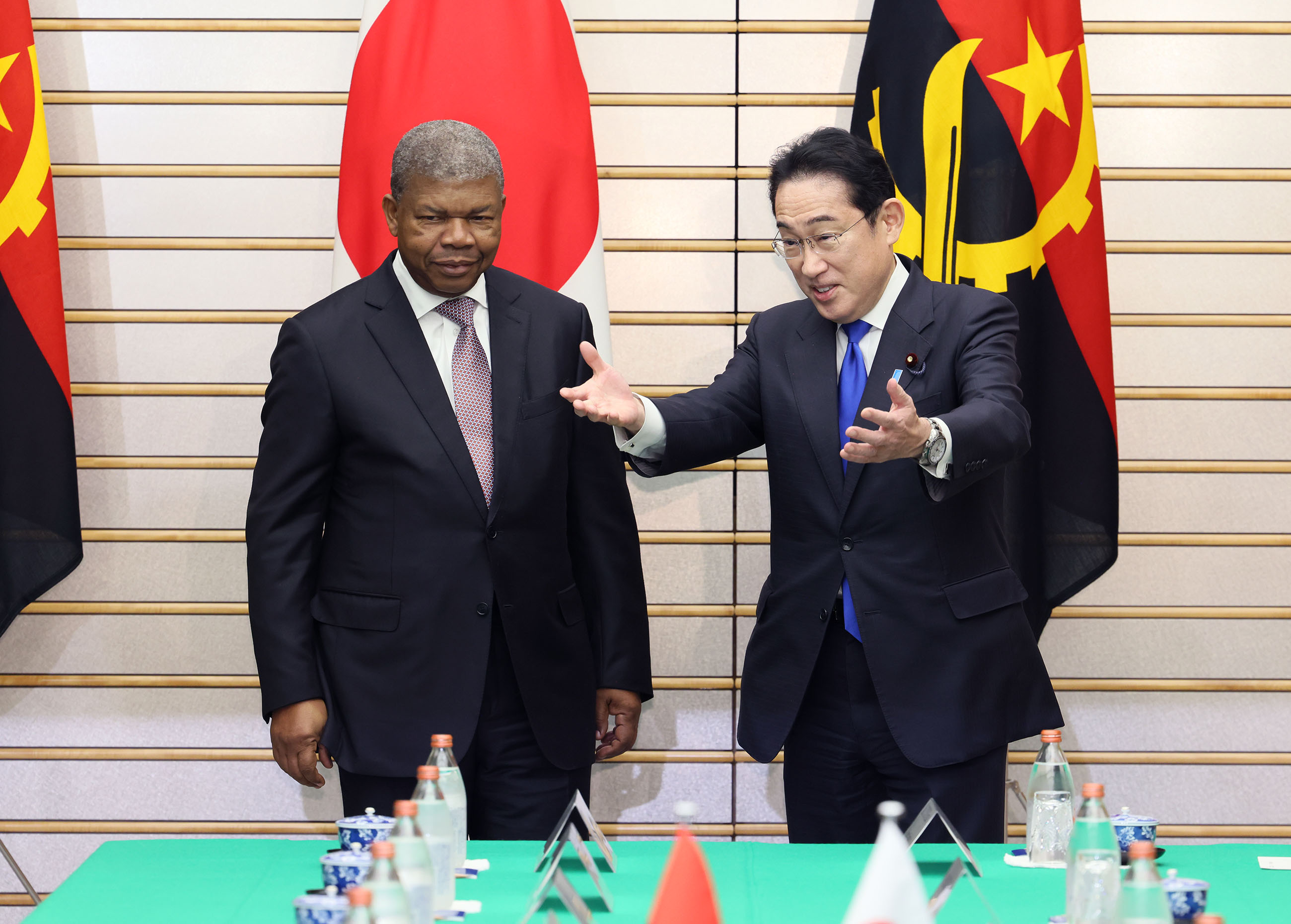 Japan-Angola summit meeting (3)