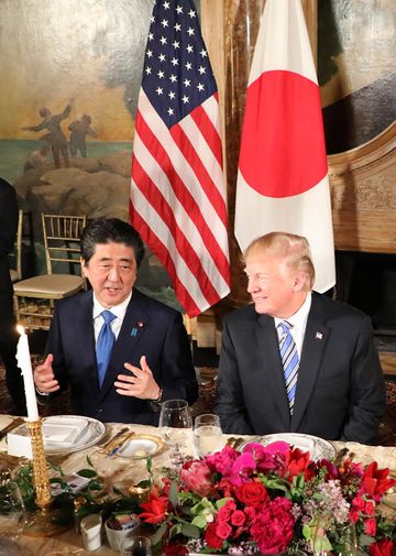 Photograph of the dinner with the President and First Lady of the United States