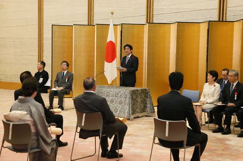 Photograph of the Prime Minister delivering an address