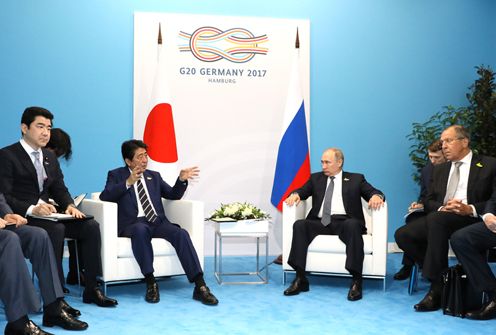 Photograph of the Japan-Russia Summit Meeting (2)