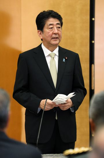 Photograph of the Prime Minister delivering an address (1)