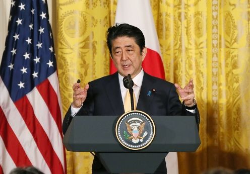 Photograph of the Japan-U.S. joint press conference (4)