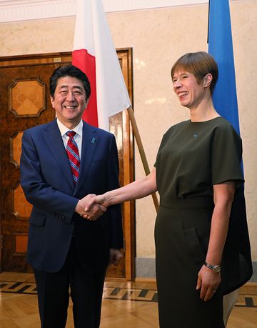 Photograph of the Prime Minister paying a courtesy call on the President of Estonia (1)