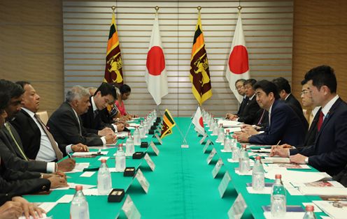 Photograph of the Japan- Sri Lanka Summit Meeting