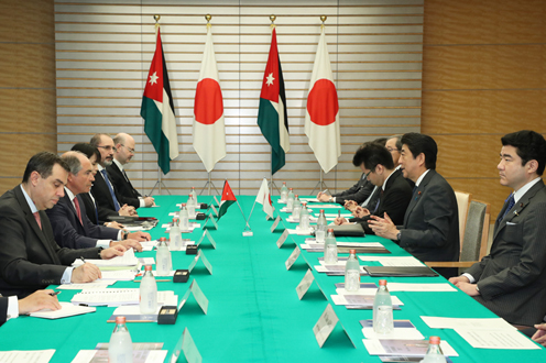 Photograph of the Japan-Jordan Summit Meeting