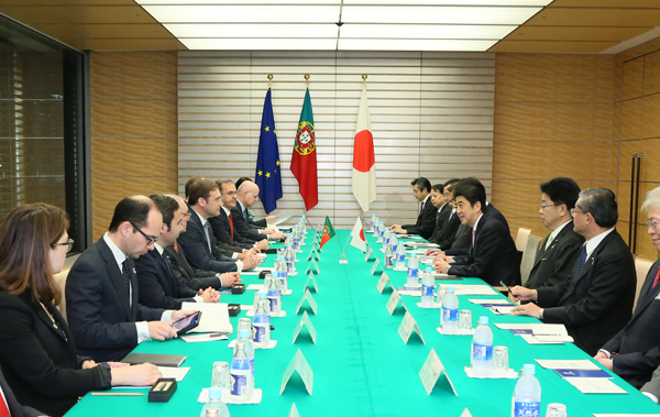 Photograph of the Japan-Portugal Summit Meeting