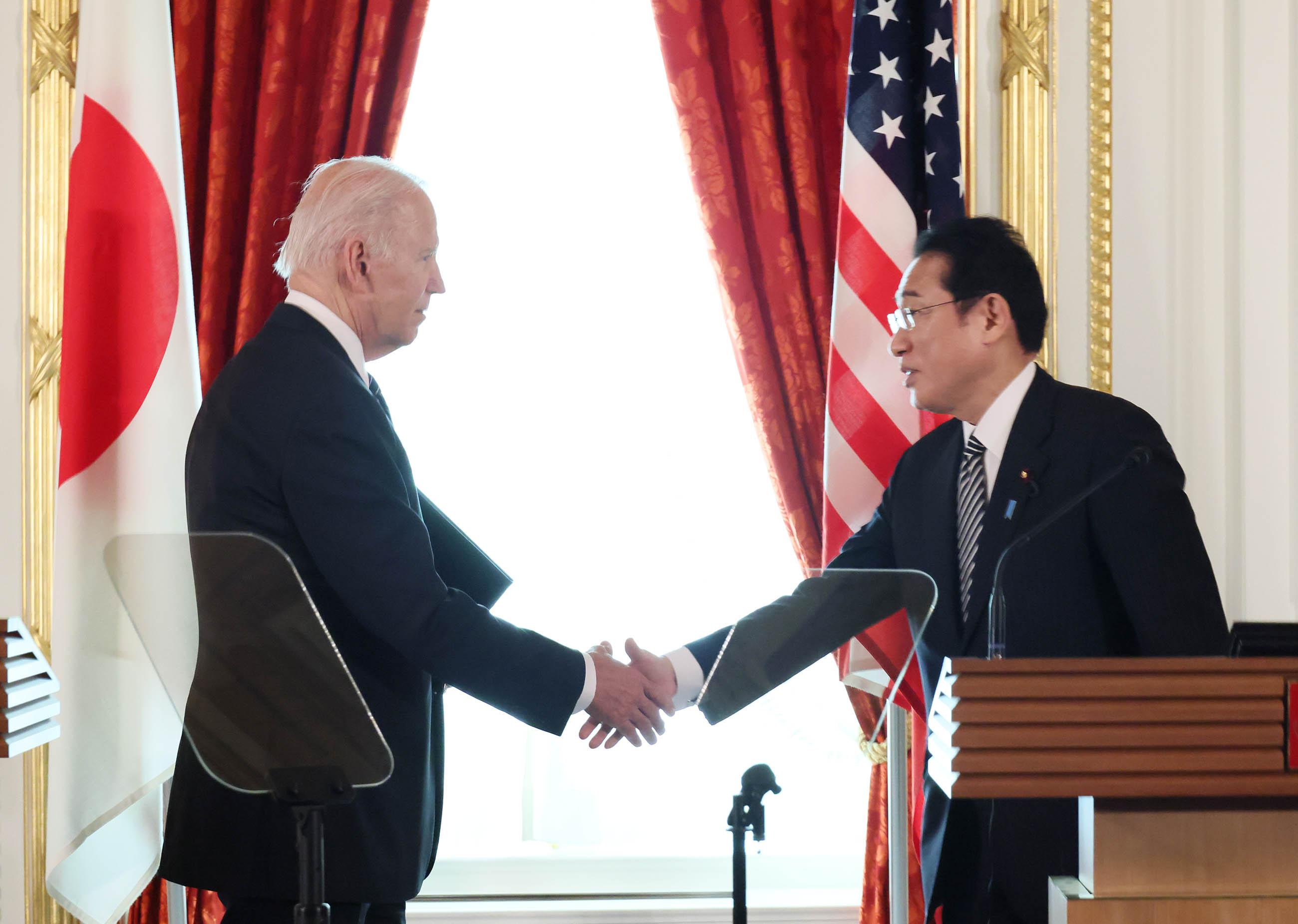 Photograph of the Japan-U.S. joint press conference (4)