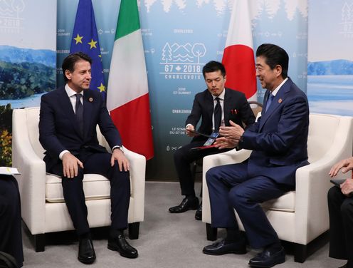 Photograph of the Japan-Italy Summit Meeting