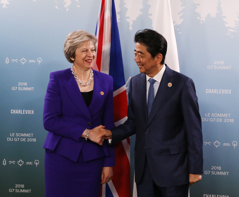 Photograph of the Japan-U.K. Summit Meeting