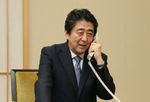 Photograph of Prime Minister Abe making the congratulatory telephone call