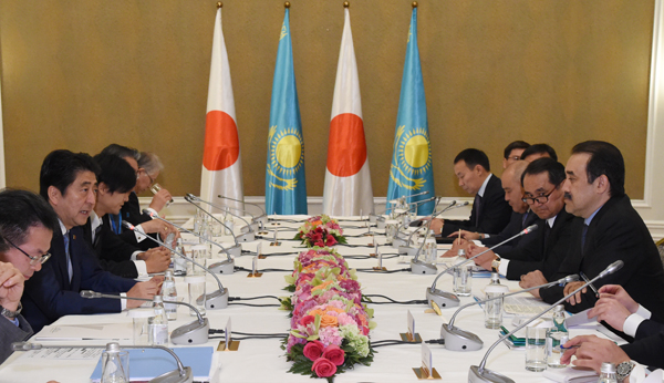 Photograph of the meeting with the Prime Minister of Kazakhstan
